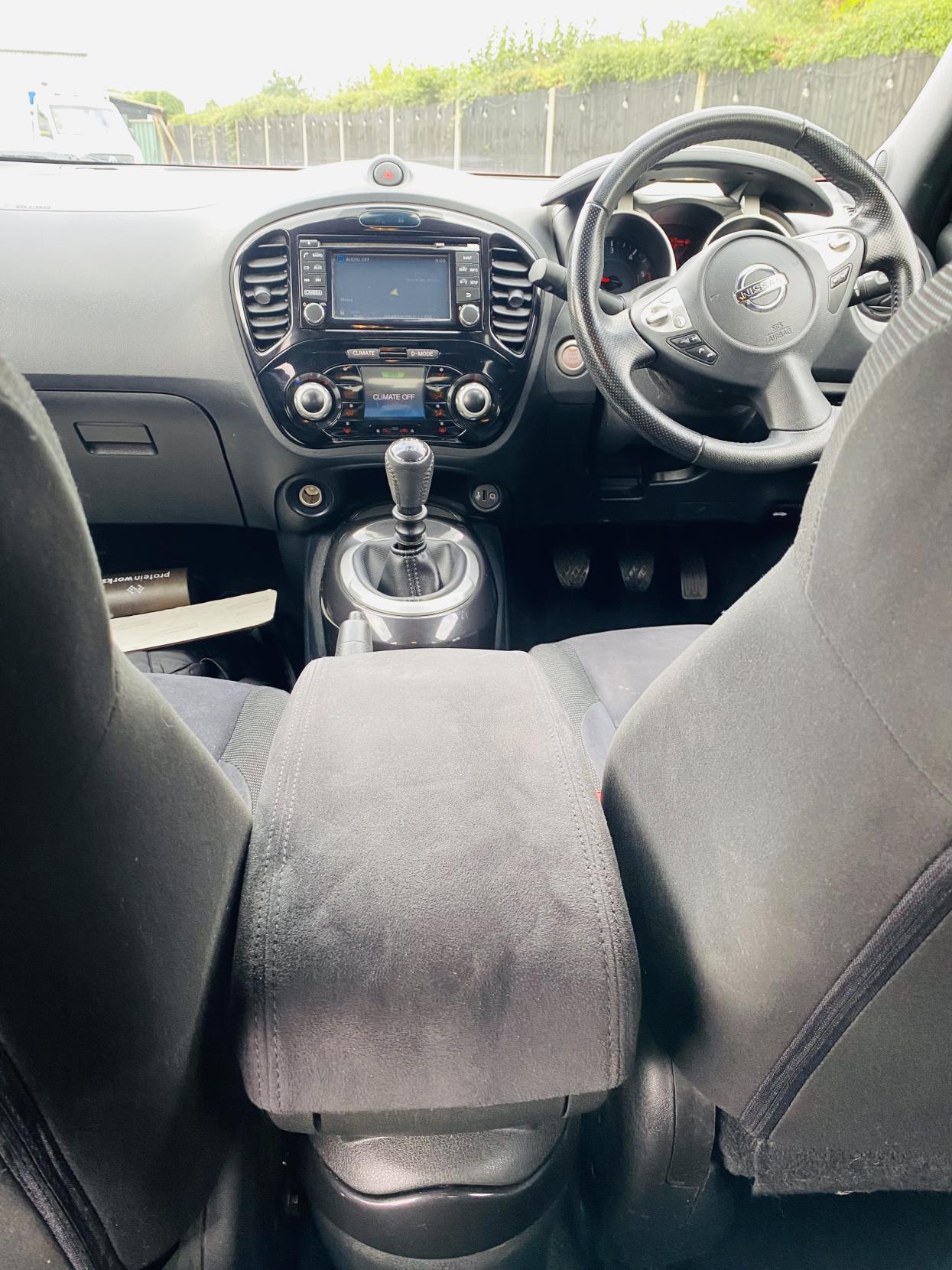 Nissan Juke 1.5 dCi N-Connecta SUV 5dr Diesel Manual Euro 6 (s/s) (110 ps)