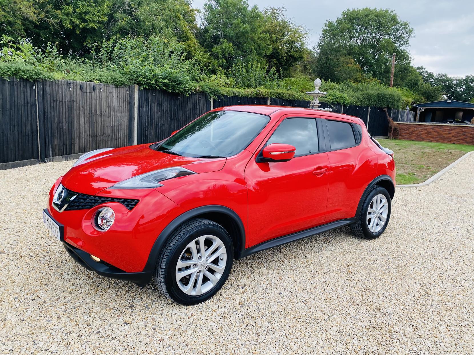 Nissan Juke 1.5 dCi N-Connecta SUV 5dr Diesel Manual Euro 6 (s/s) (110 ps)
