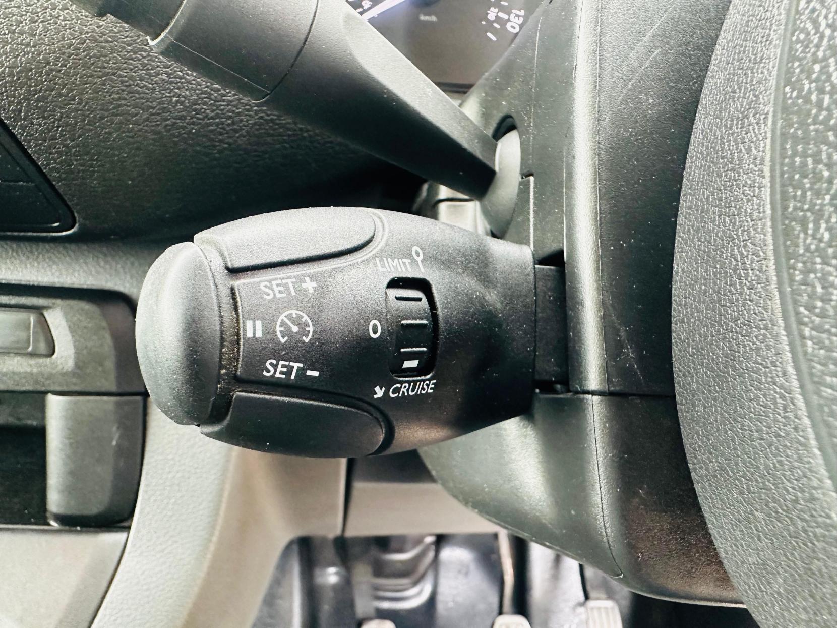 Citroen Dispatch 1.5 BlueHDi 1000 Enterprise Pro M Panel Van 6dr Diesel Manual FWD 2 Euro 6 (s/s) (100 ps)