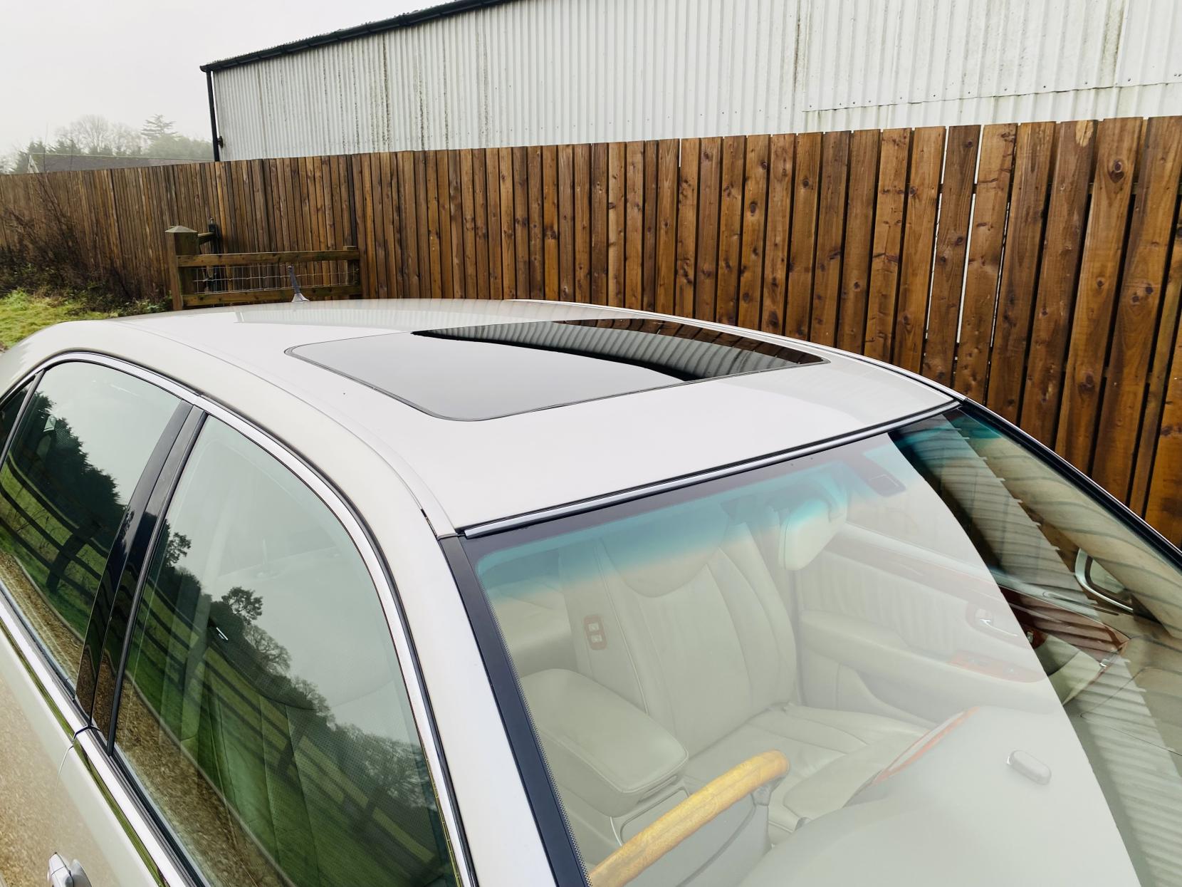 Lexus LS 4.3 430 Saloon 4dr Petrol Automatic (289 g/km, 280 bhp)