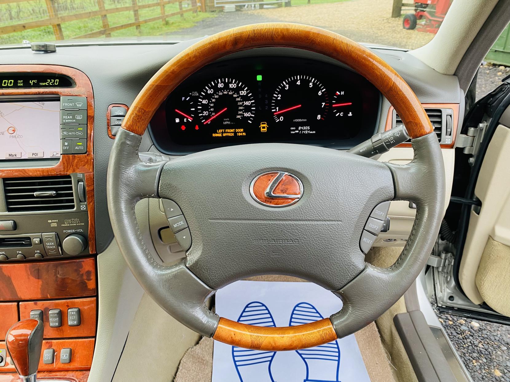 Lexus LS 4.3 430 Saloon 4dr Petrol Automatic (289 g/km, 280 bhp)