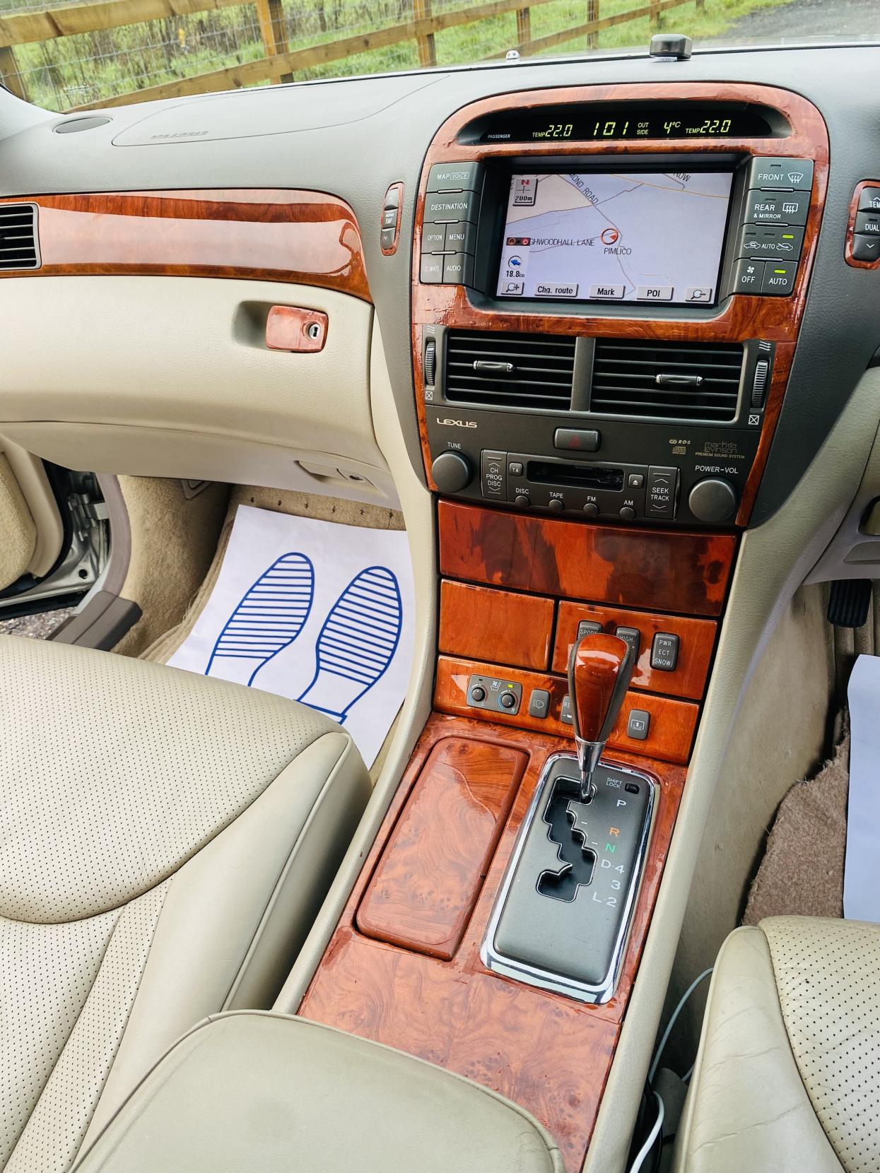 Lexus LS 4.3 430 Saloon 4dr Petrol Automatic (289 g/km, 280 bhp)