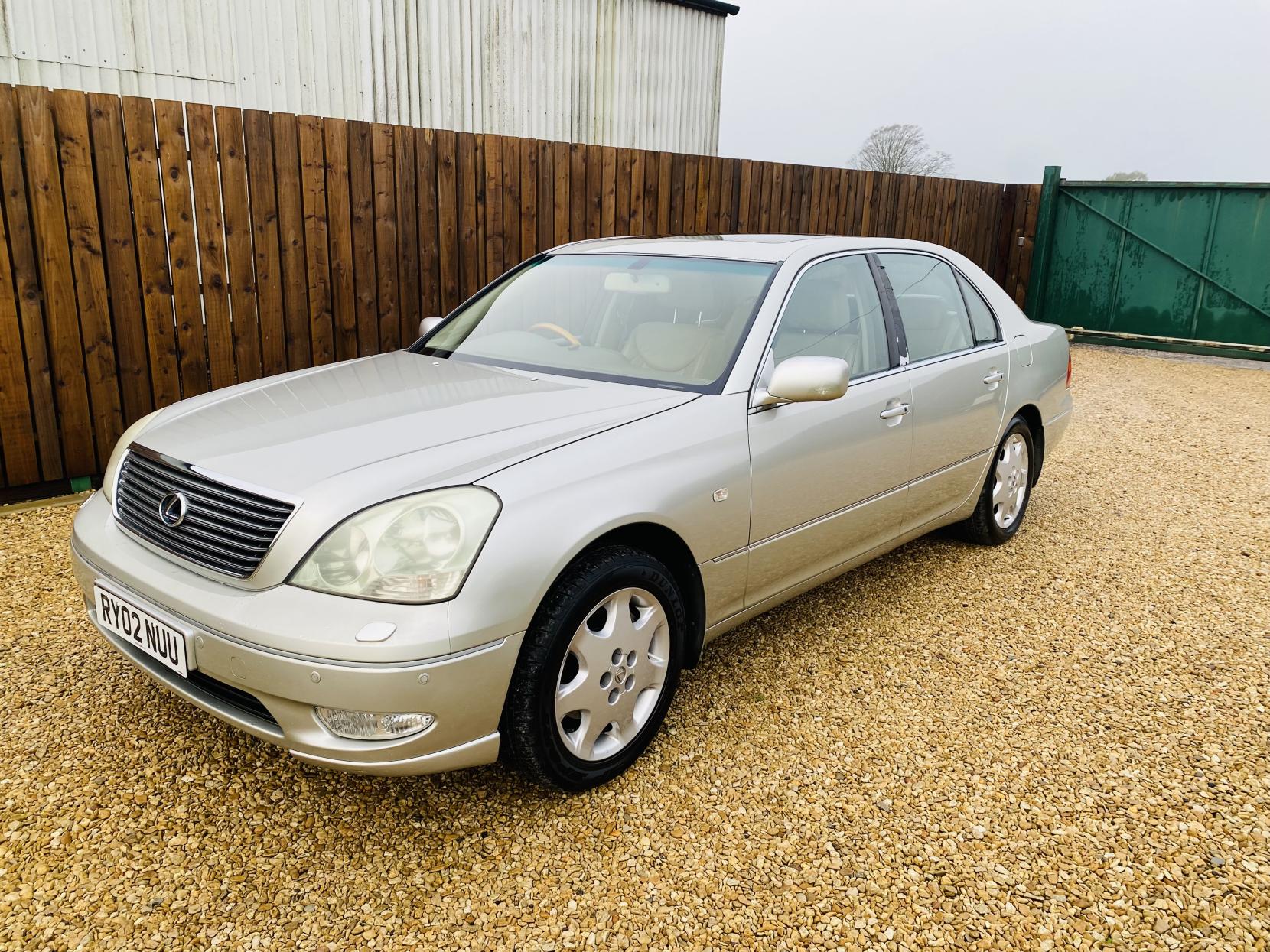 Lexus LS 4.3 430 Saloon 4dr Petrol Automatic (289 g/km, 280 bhp)
