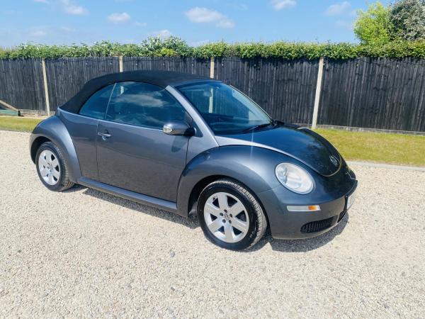 Volkswagen Beetle 1.6 Sola Cabriolet 2dr Petrol Manual Euro 4 (102 ps)