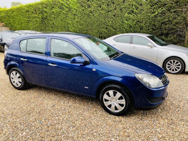Vauxhall Astra 1.6i 16v Life Hatchback 5dr Petrol Manual (155 g/km, 113 bhp)