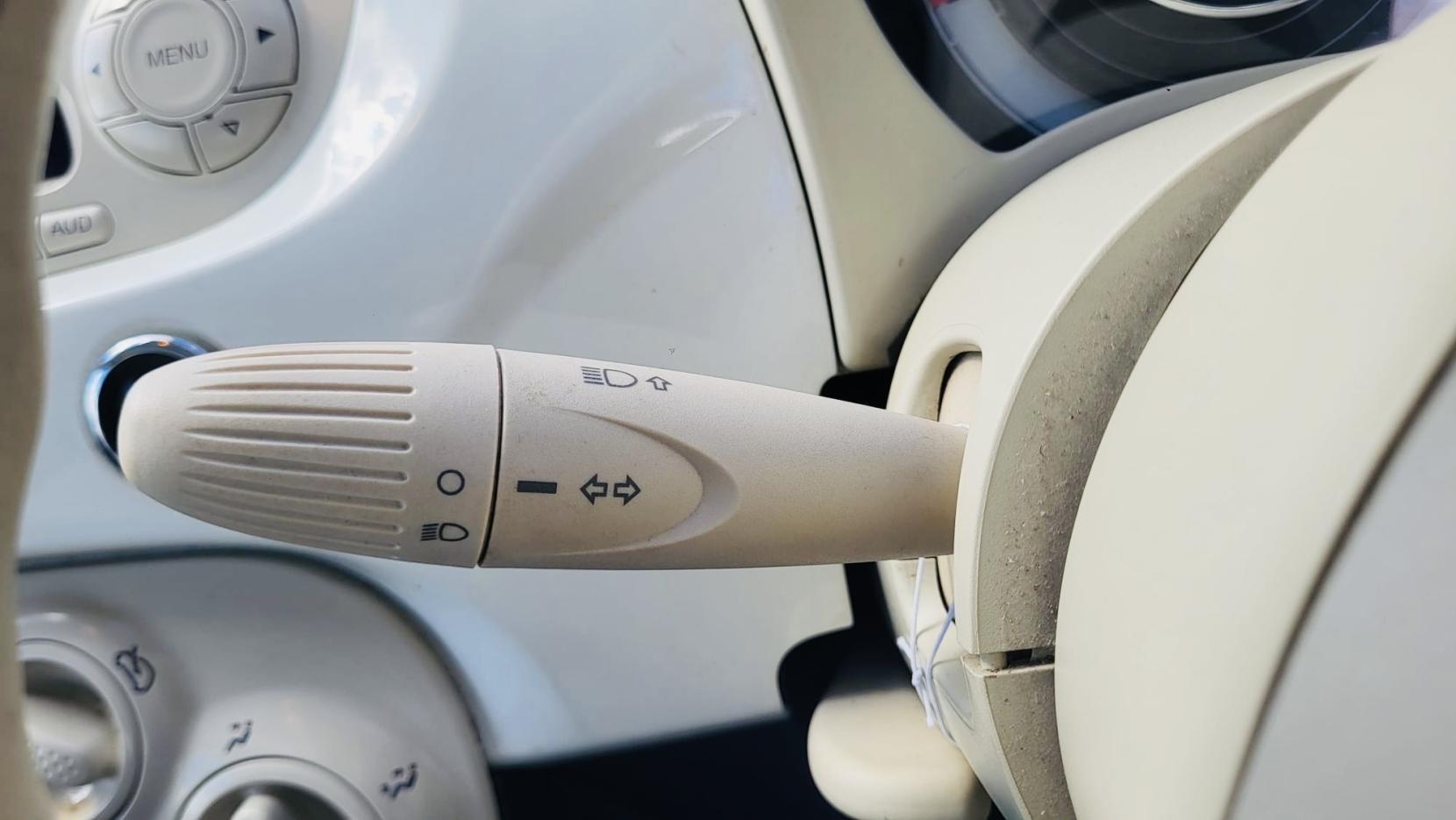 Fiat 500 1.2 Lounge Hatchback 3dr Petrol Dualogic Euro 6 (s/s) (69 bhp)