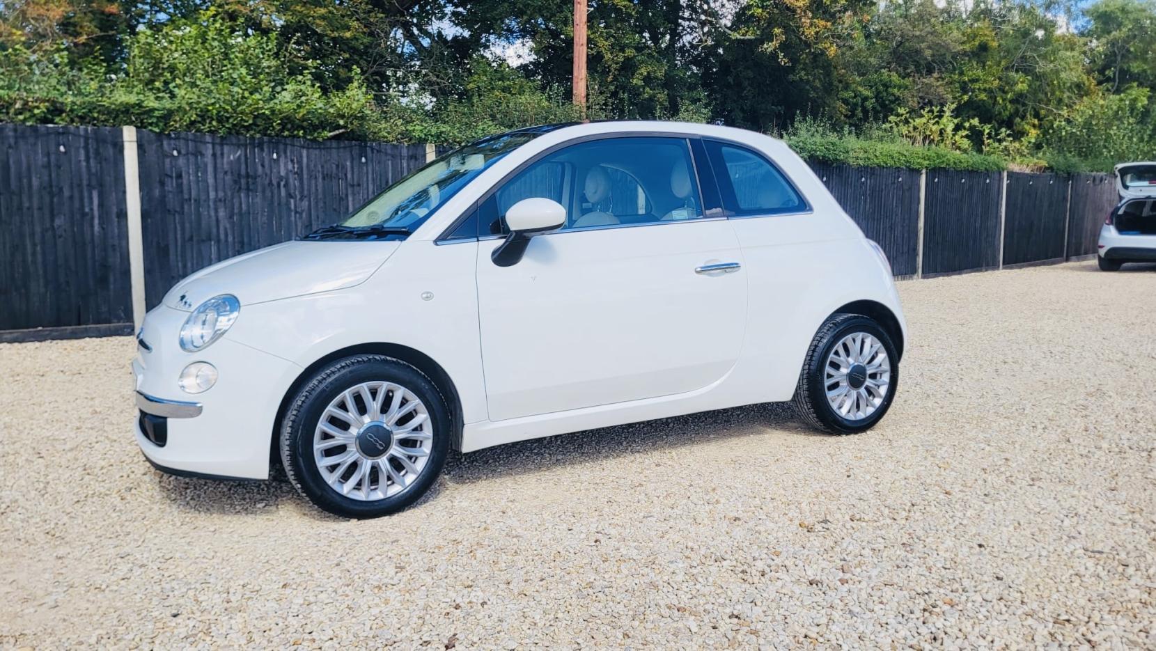 Fiat 500 1.2 Lounge Hatchback 3dr Petrol Dualogic Euro 6 (s/s) (69 bhp)