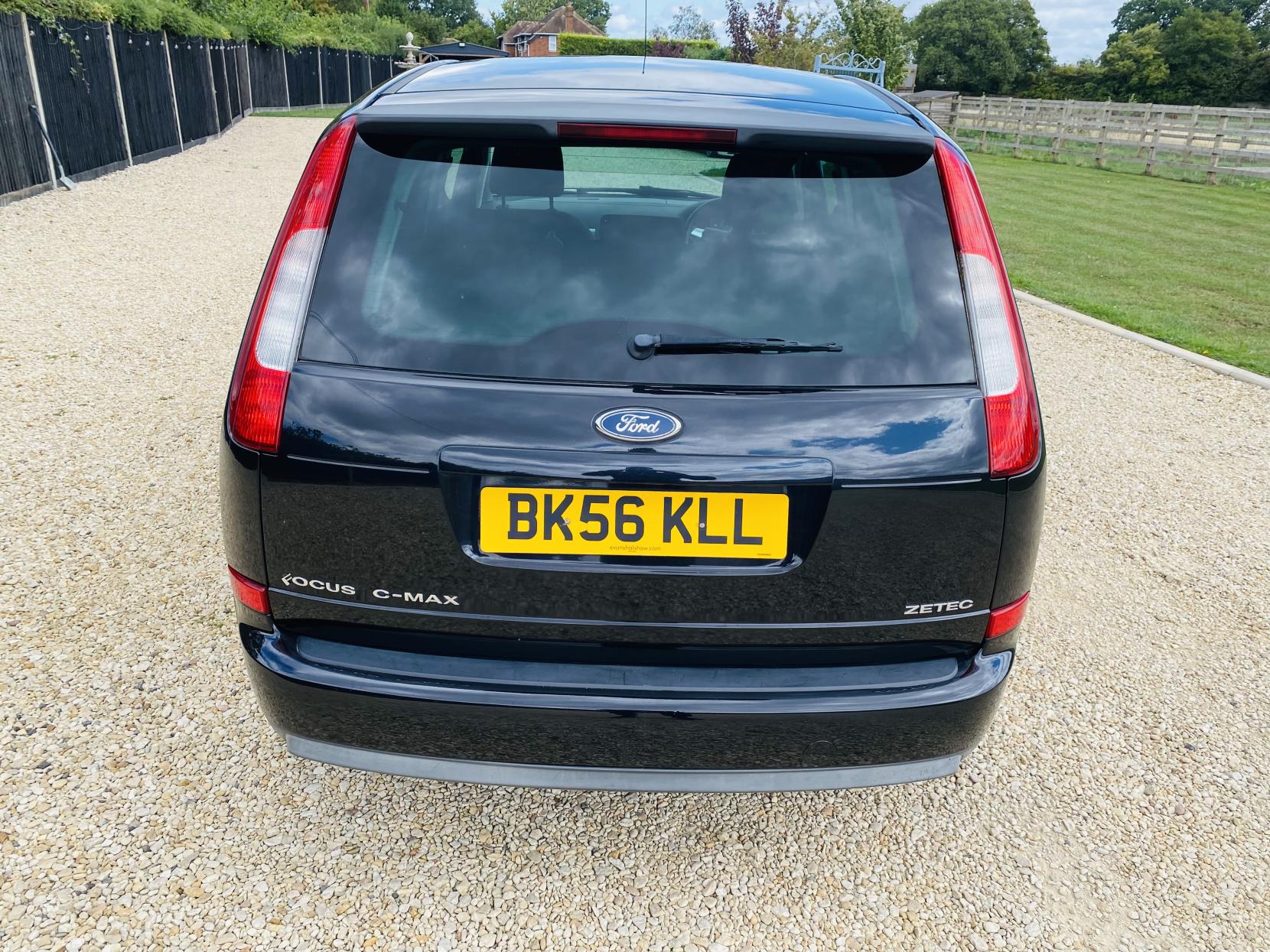 Ford Focus C-Max 2.0 Zetec MPV 5dr Petrol Automatic (194 g/km, 143 bhp)