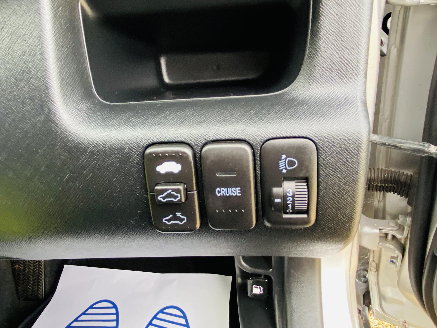 Honda CR-V 2.0 i-VTEC Sport SUV 5dr Petrol Automatic (220 g/km, 150 bhp)