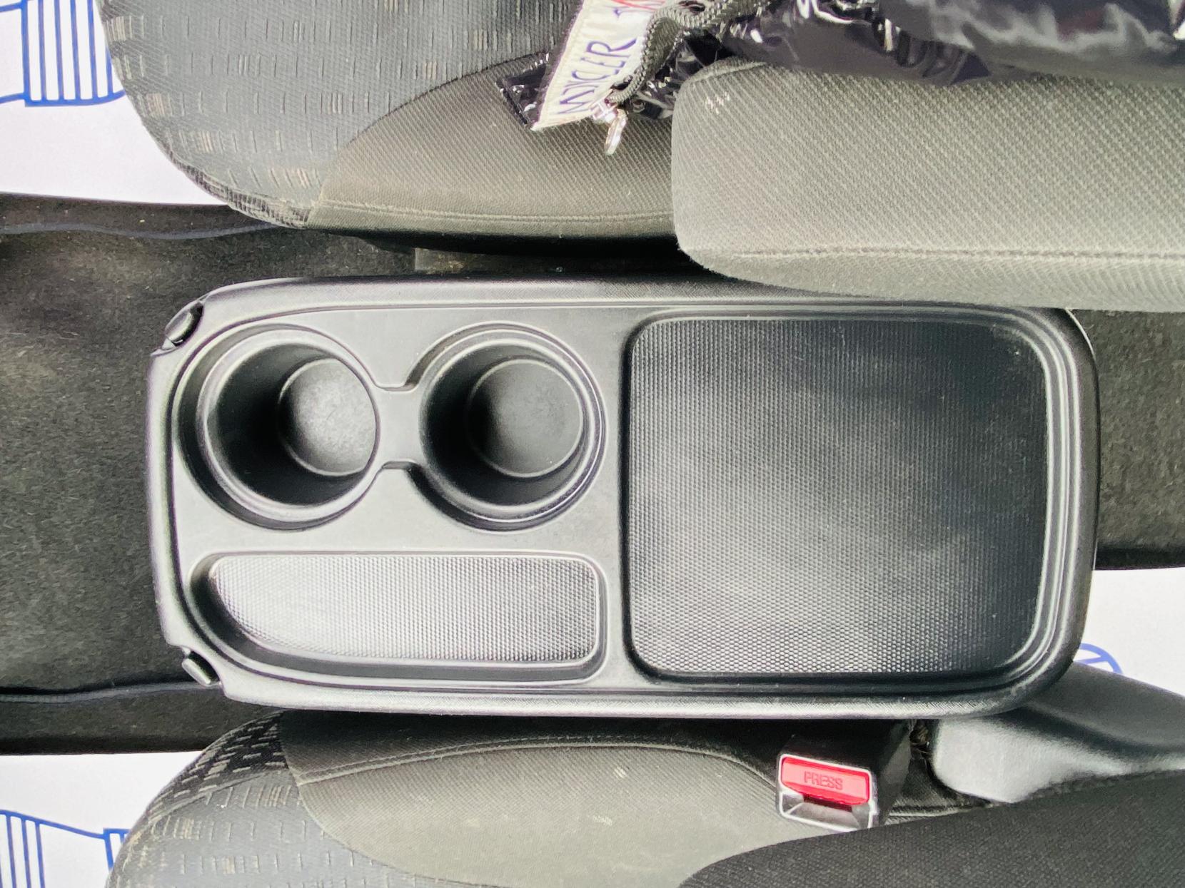 Honda CR-V 2.0 i-VTEC Sport SUV 5dr Petrol Automatic (220 g/km, 150 bhp)