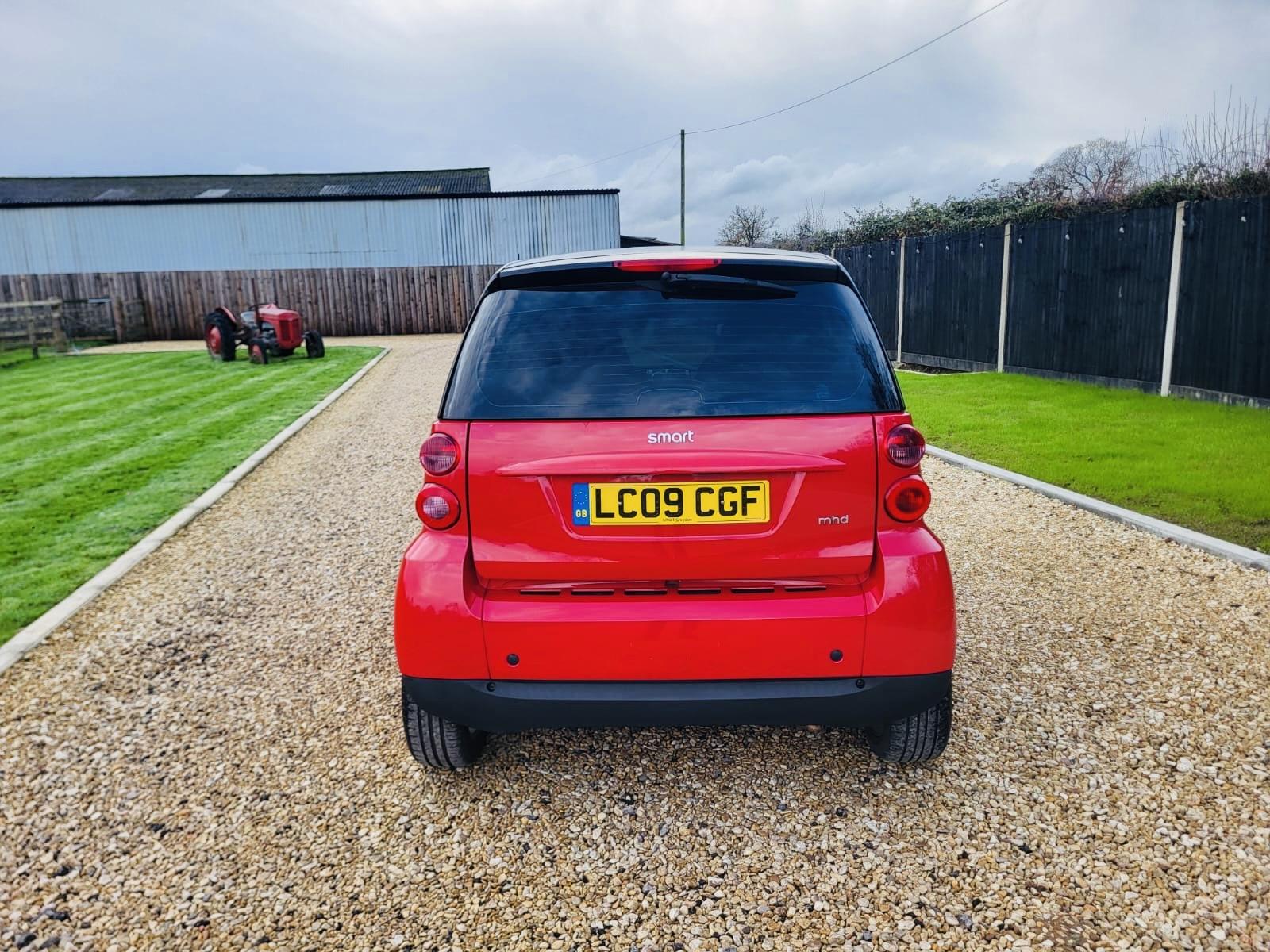 Smart fortwo 1.0 MHD Passion Coupe 2dr Petrol Auto Euro 4 (71 bhp)