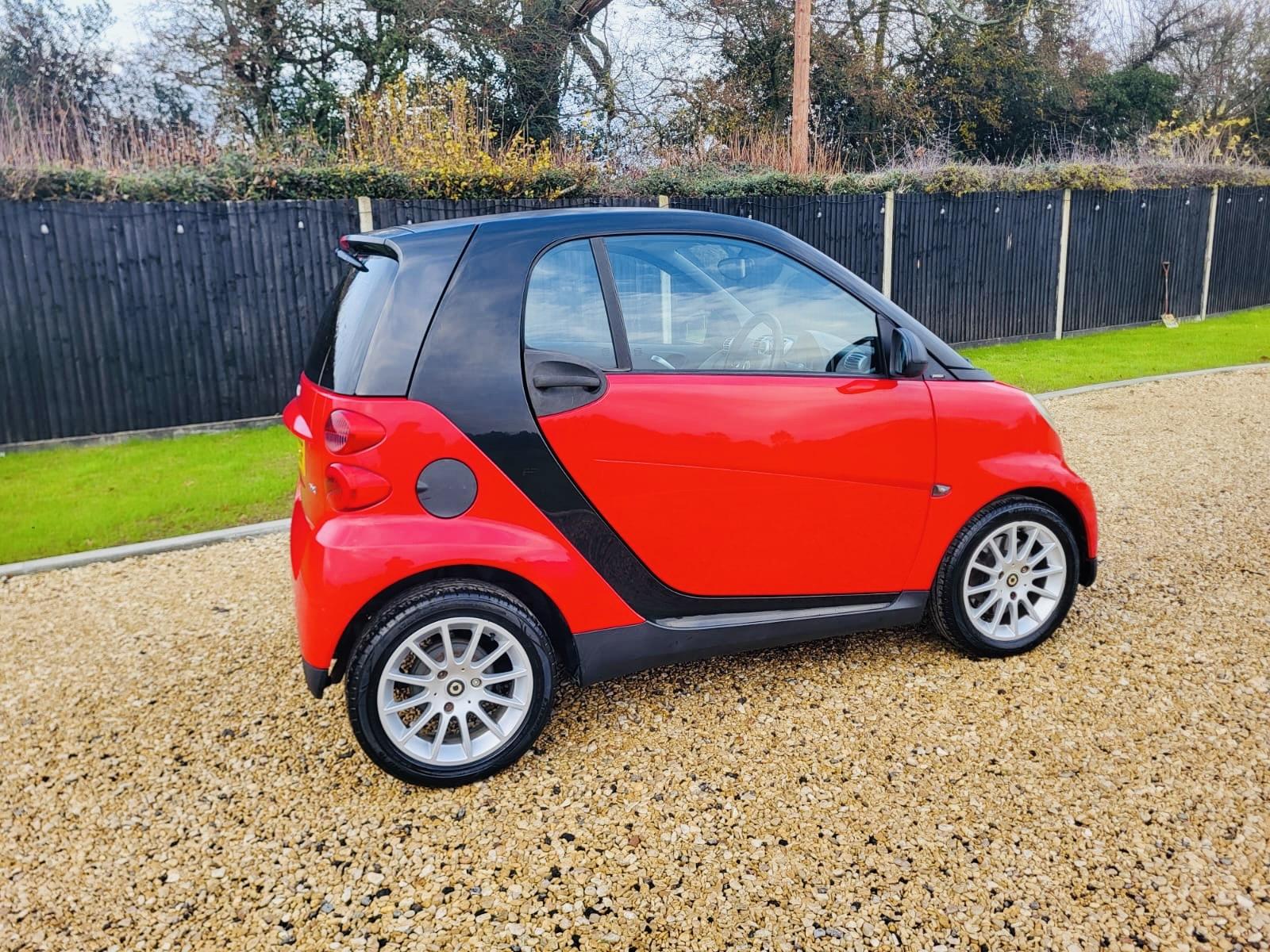 Smart fortwo 1.0 MHD Passion Coupe 2dr Petrol Auto Euro 4 (71 bhp)