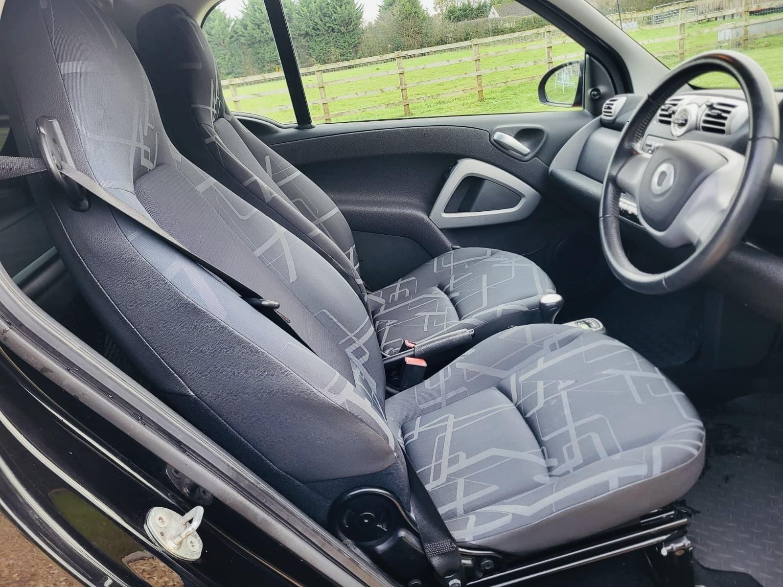 Smart fortwo 1.0 MHD Passion Coupe 2dr Petrol Auto Euro 4 (71 bhp)