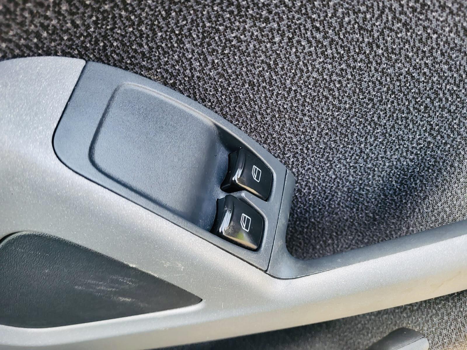 Smart fortwo 1.0 MHD Passion Coupe 2dr Petrol Auto Euro 4 (71 bhp)