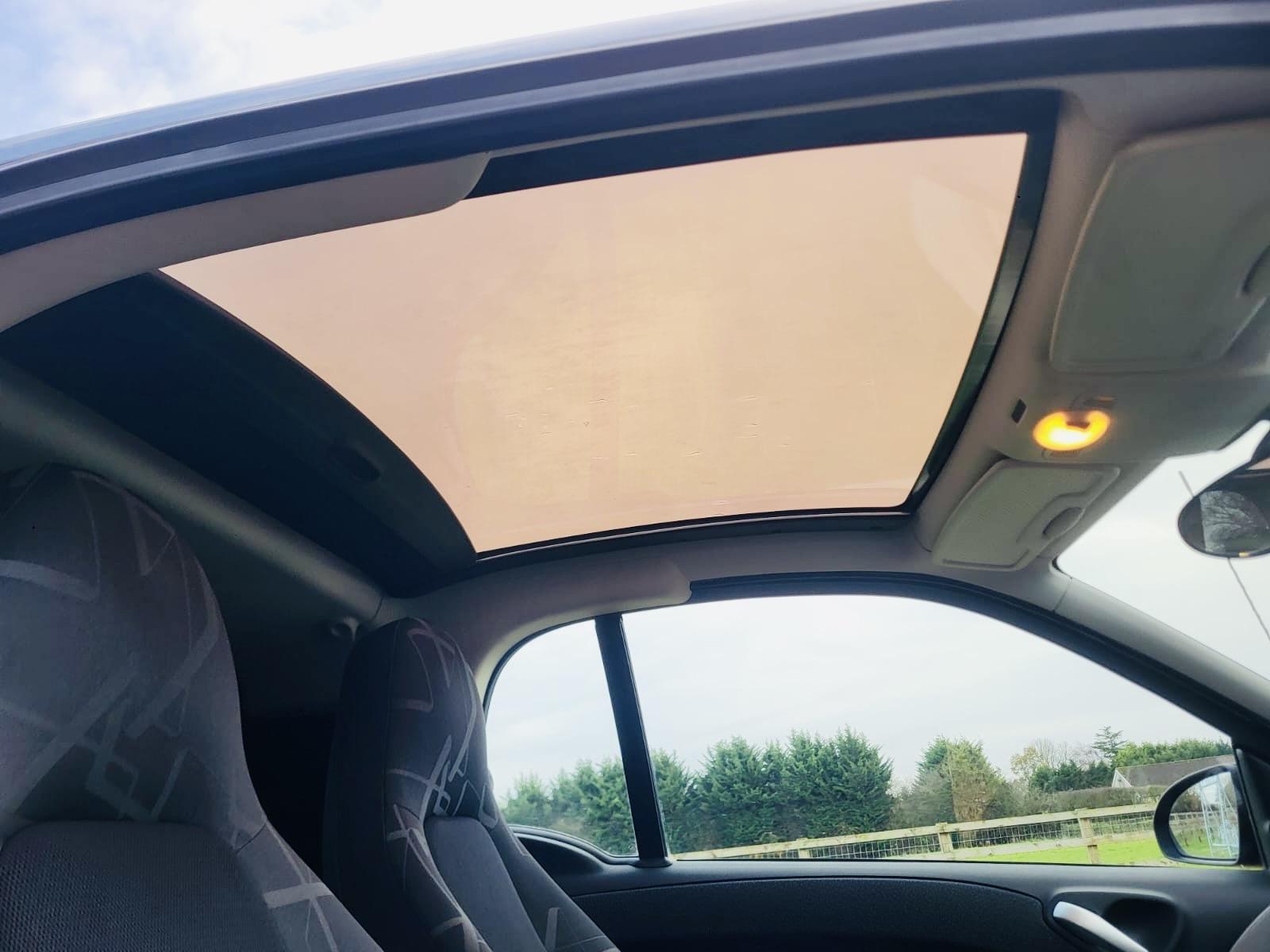 Smart fortwo 1.0 MHD Passion Coupe 2dr Petrol Auto Euro 4 (71 bhp)