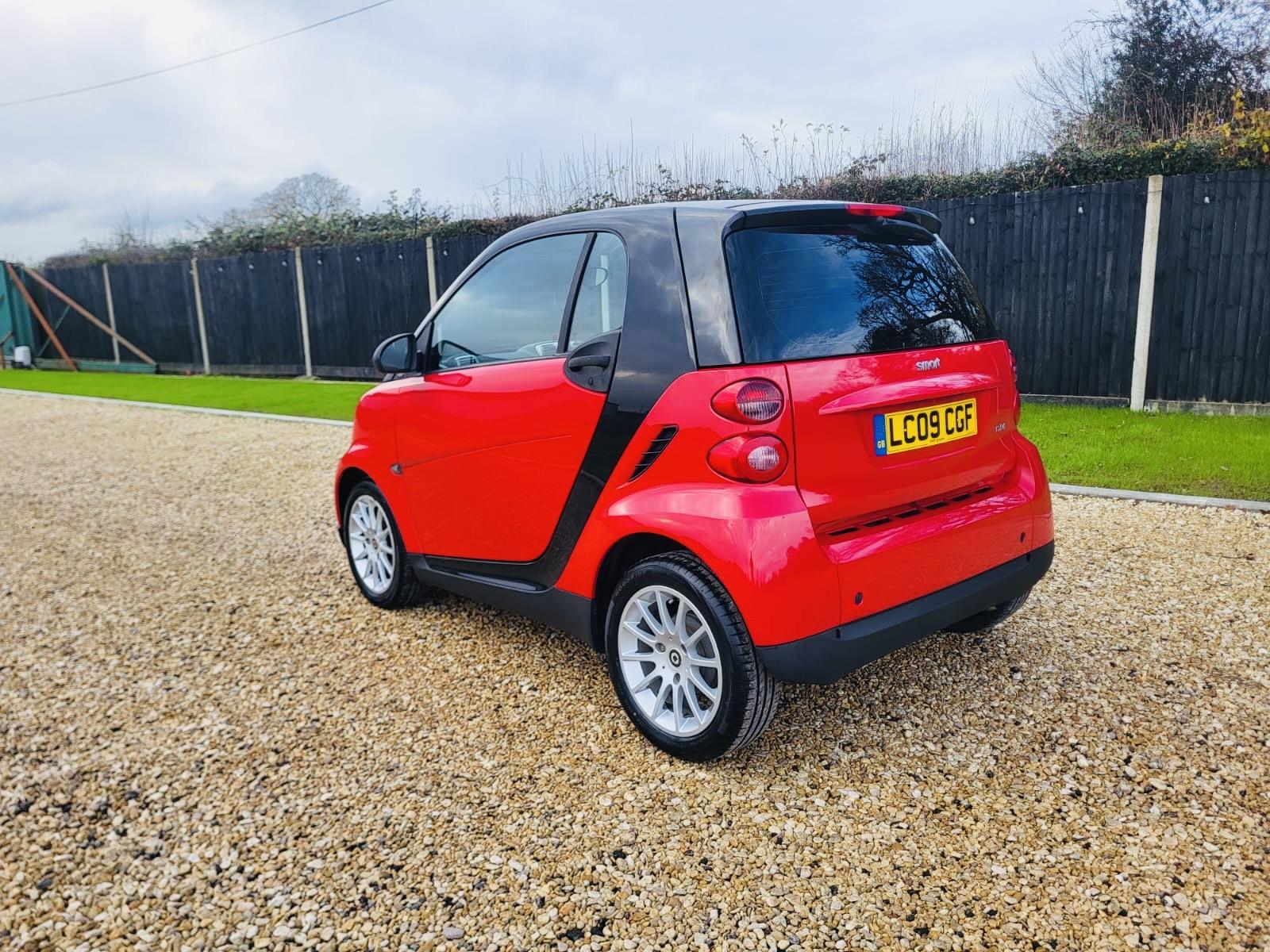 Smart fortwo 1.0 MHD Passion Coupe 2dr Petrol Auto Euro 4 (71 bhp)