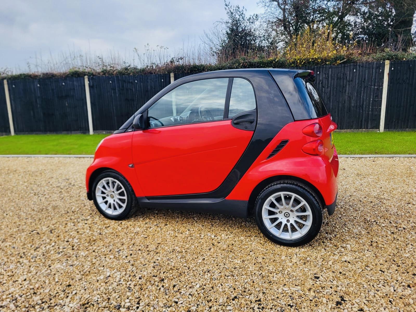 Smart fortwo 1.0 MHD Passion Coupe 2dr Petrol Auto Euro 4 (71 bhp)