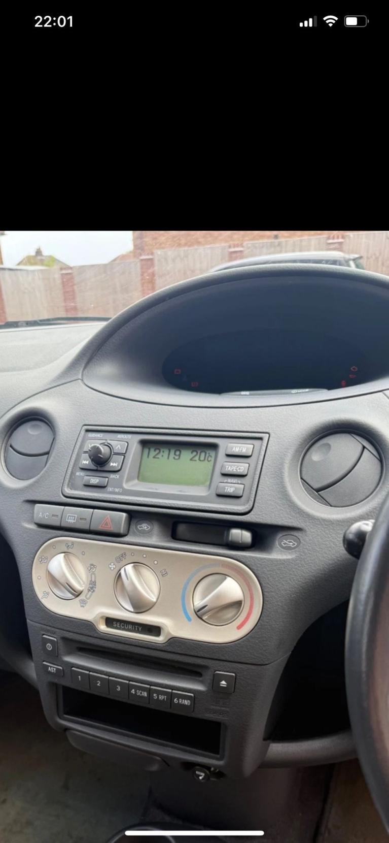 Toyota Yaris 1.3 VVT-i T Spirit Hatchback 5dr Petrol Manual (138 g/km, 85 bhp)