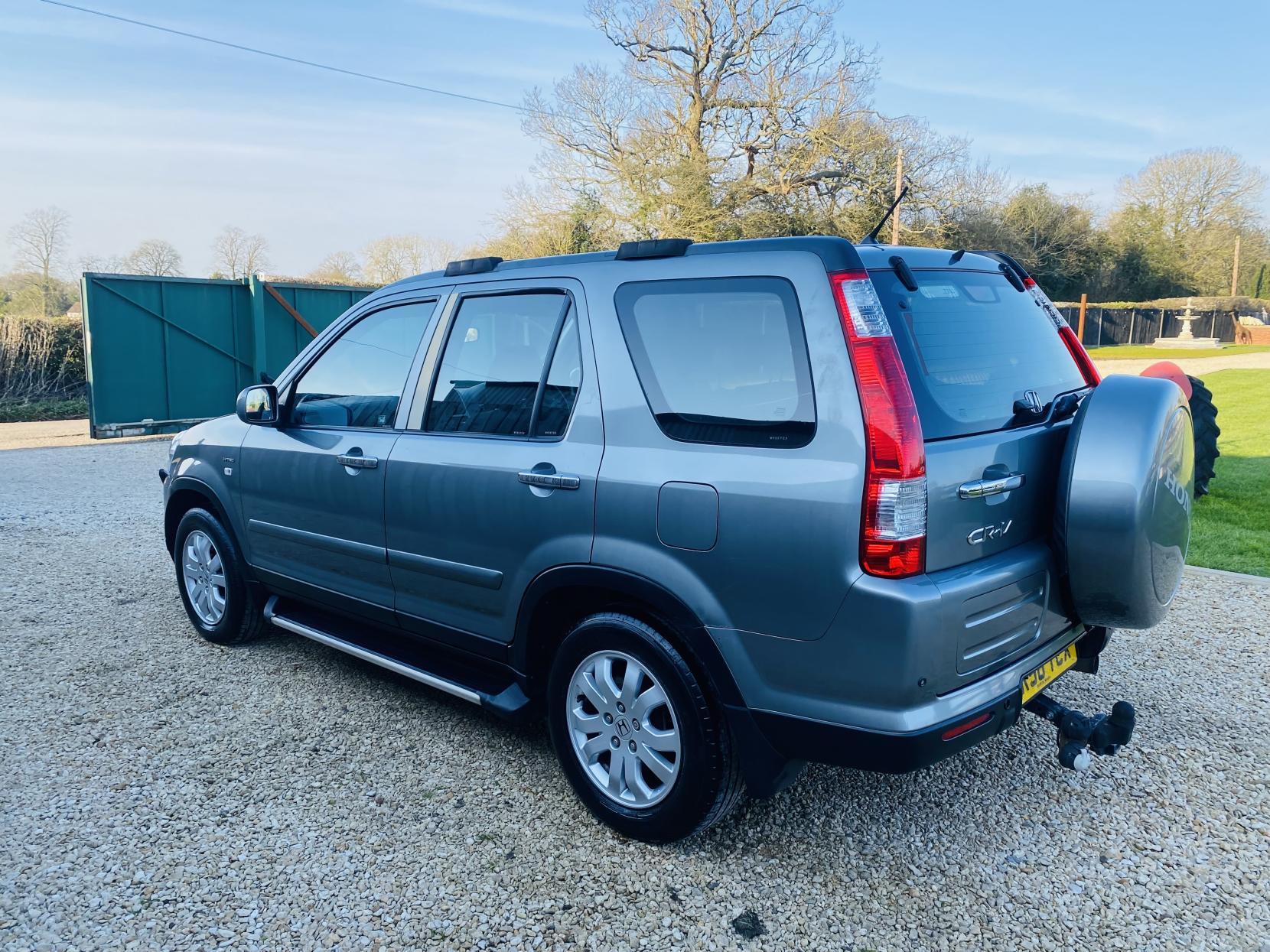 Honda CR-V 2.0 i-VTEC Sport SUV 5dr Petrol Manual (216 g/km, 150 bhp)