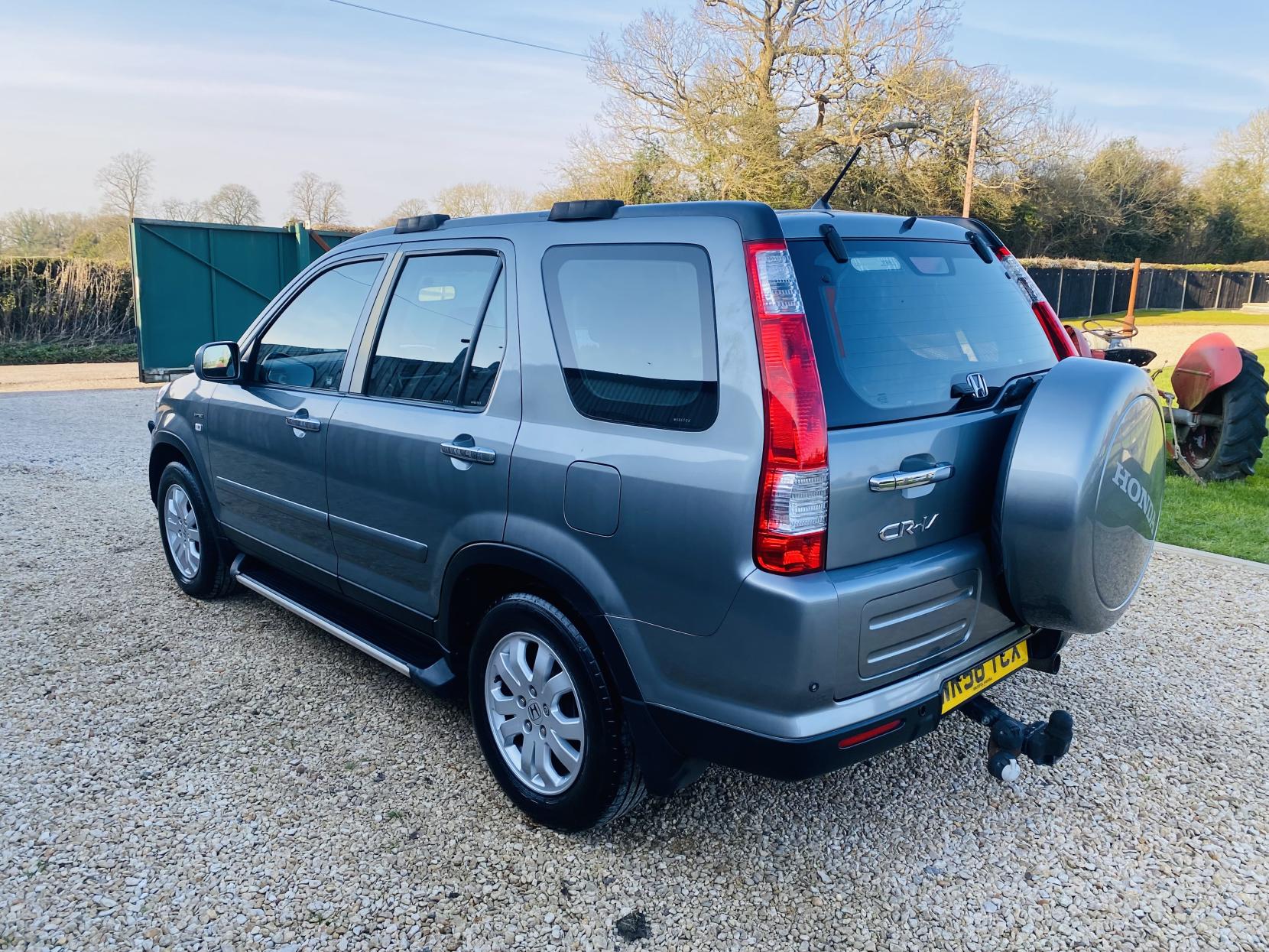 Honda CR-V 2.0 i-VTEC Sport SUV 5dr Petrol Manual (216 g/km, 150 bhp)