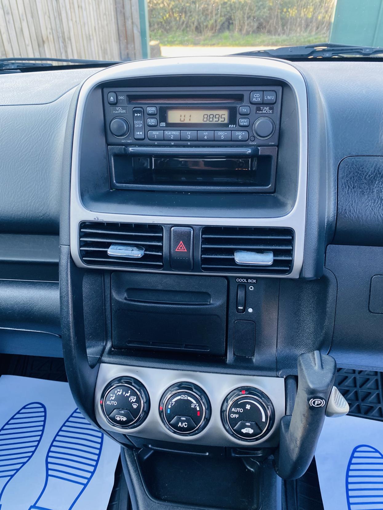 Honda CR-V 2.0 i-VTEC Sport SUV 5dr Petrol Manual (216 g/km, 150 bhp)