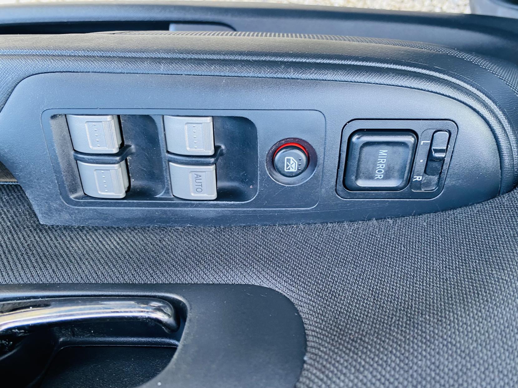 Honda CR-V 2.0 i-VTEC Sport SUV 5dr Petrol Manual (216 g/km, 150 bhp)