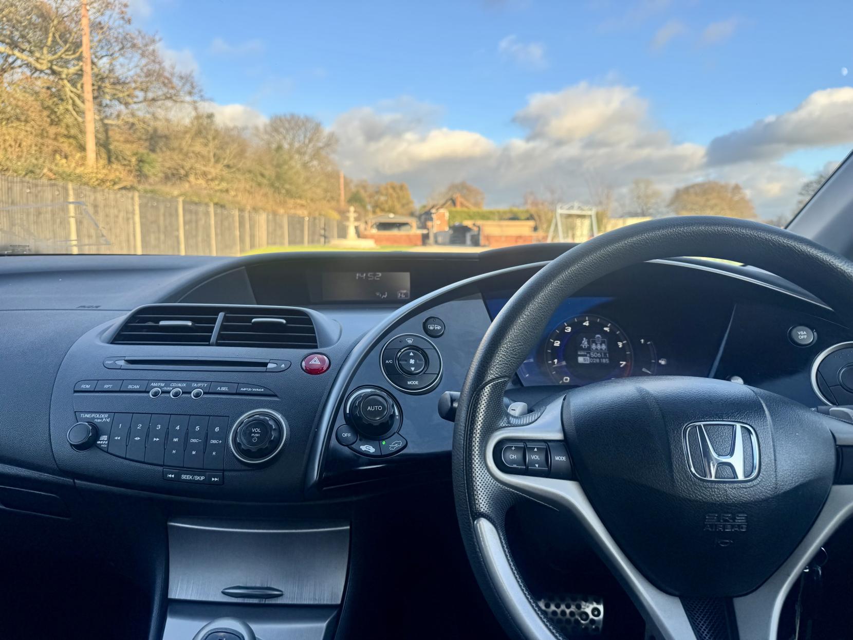 Honda Civic 1.8 i-VTEC SE Hatchback 5dr Petrol i-Shift (150 g/km, 138 bhp)