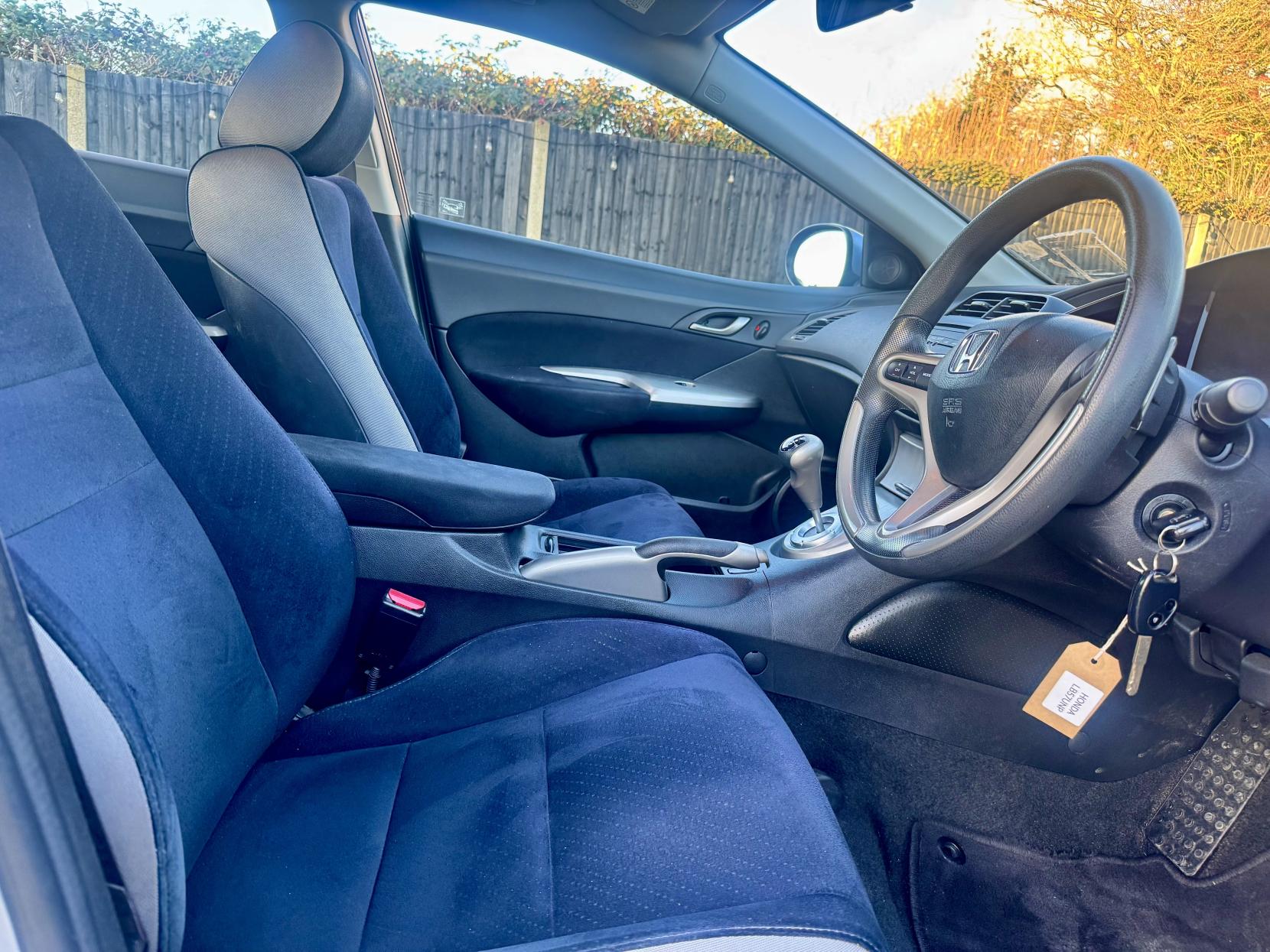 Honda Civic 1.8 i-VTEC SE Hatchback 5dr Petrol i-Shift (150 g/km, 138 bhp)