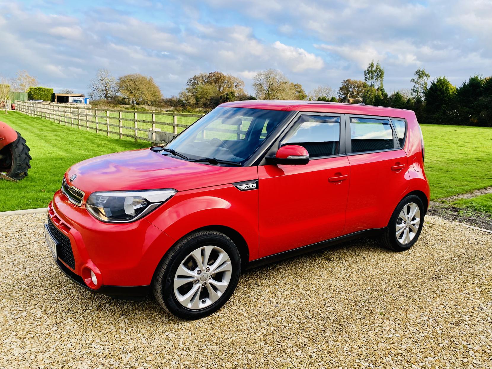 Kia Soul 1.6 CRDi Connect Plus SUV 5dr Diesel Manual Euro 5 (126 bhp)
