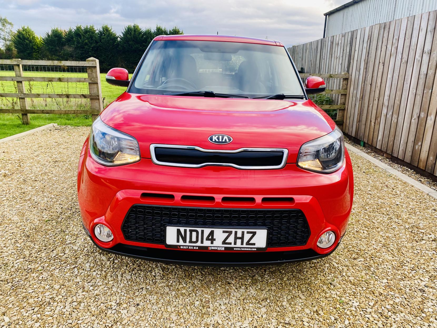 Kia Soul 1.6 CRDi Connect Plus SUV 5dr Diesel Manual Euro 5 (126 bhp)