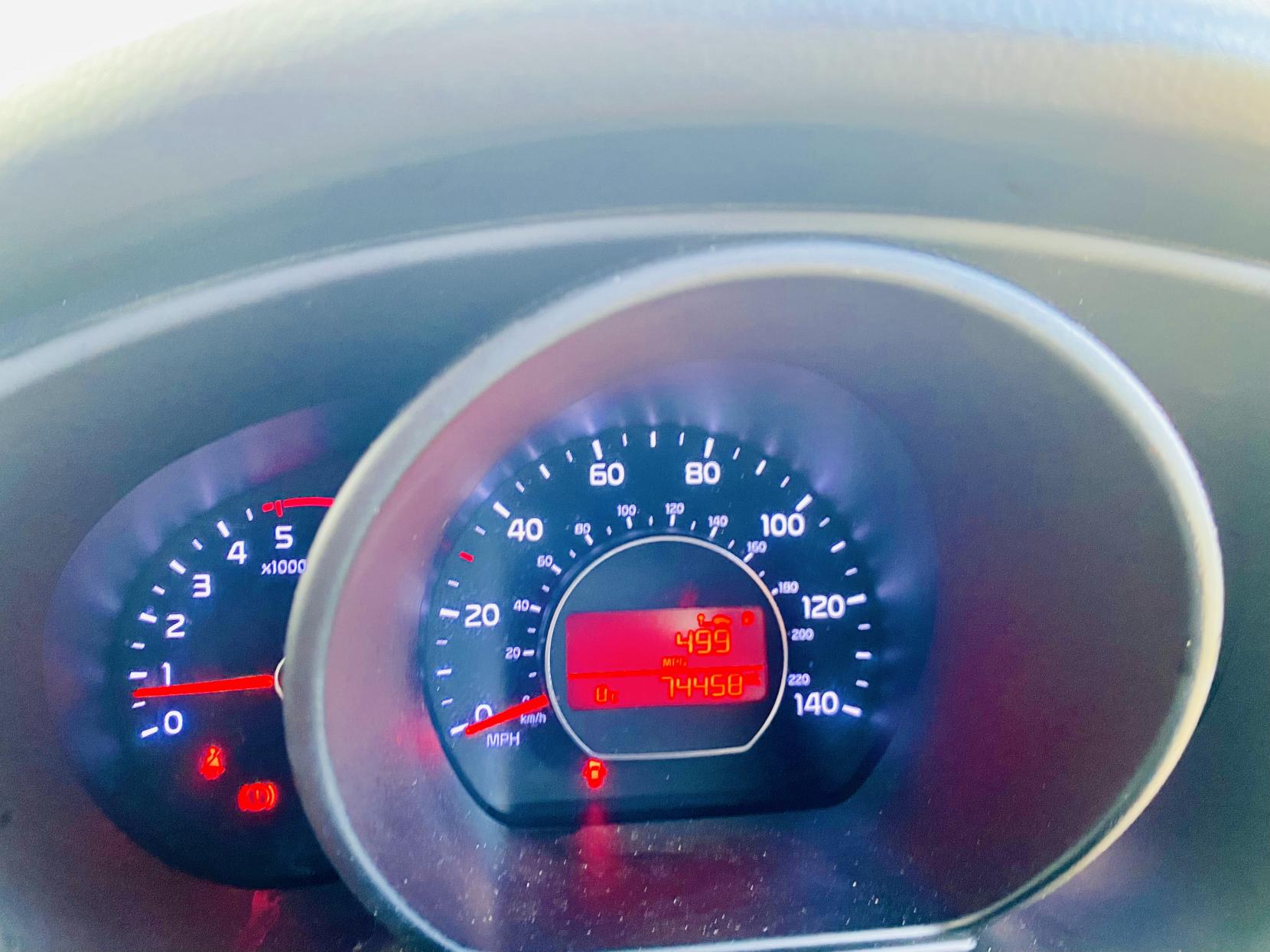 Kia Soul 1.6 CRDi Connect Plus SUV 5dr Diesel Manual Euro 5 (126 bhp)