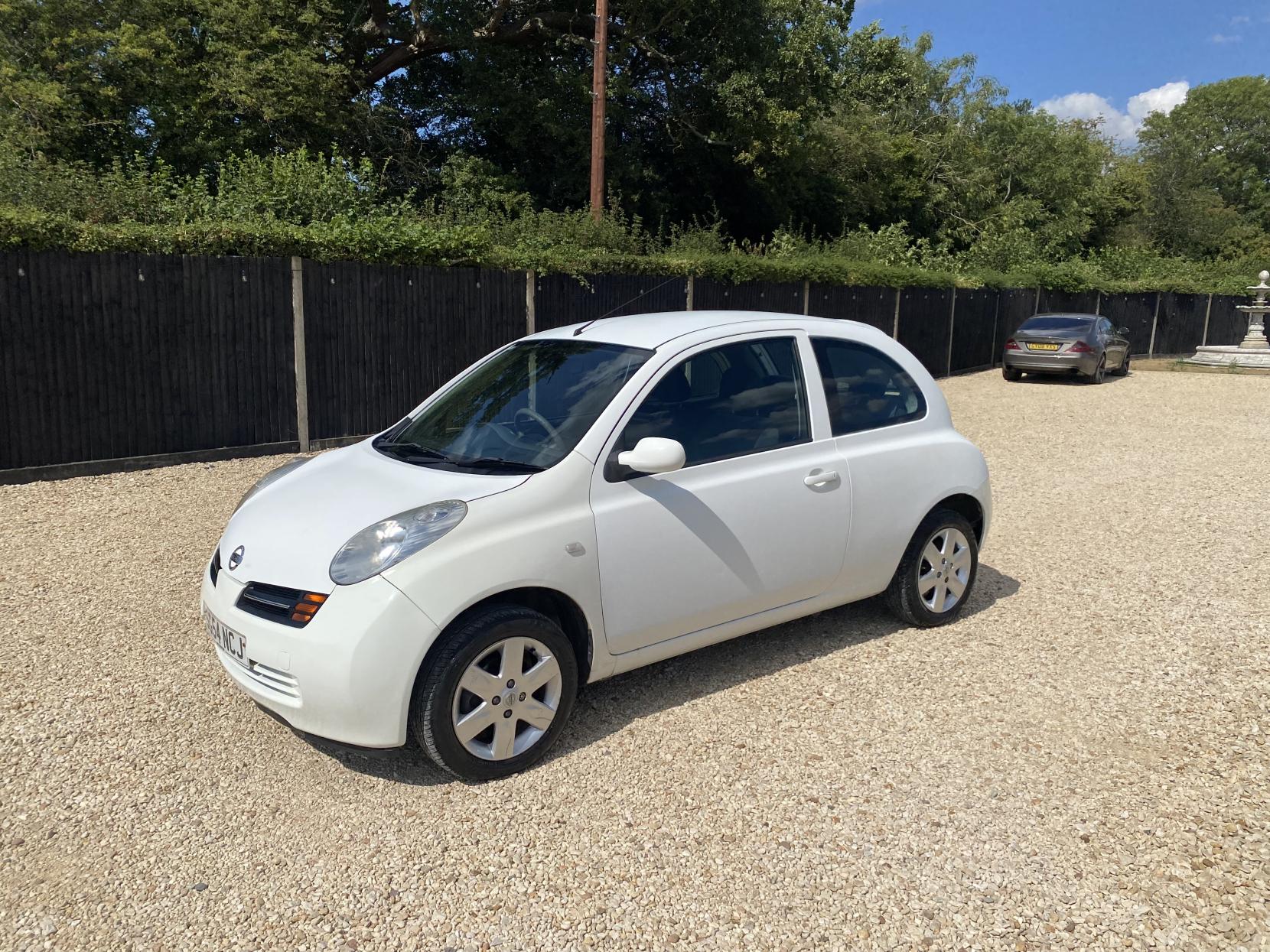 Nissan Micra 1.4 16v SVE Hatchback 3dr Petrol Automatic (163 g/km, 87 bhp)