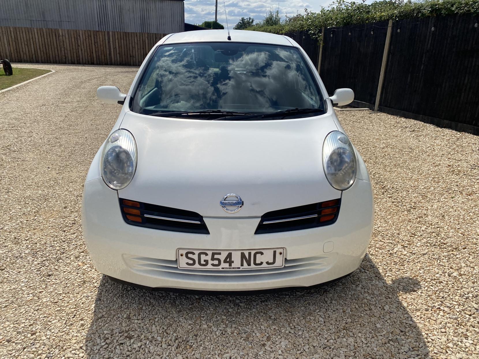 Nissan Micra 1.4 16v SVE Hatchback 3dr Petrol Automatic (163 g/km, 87 bhp)