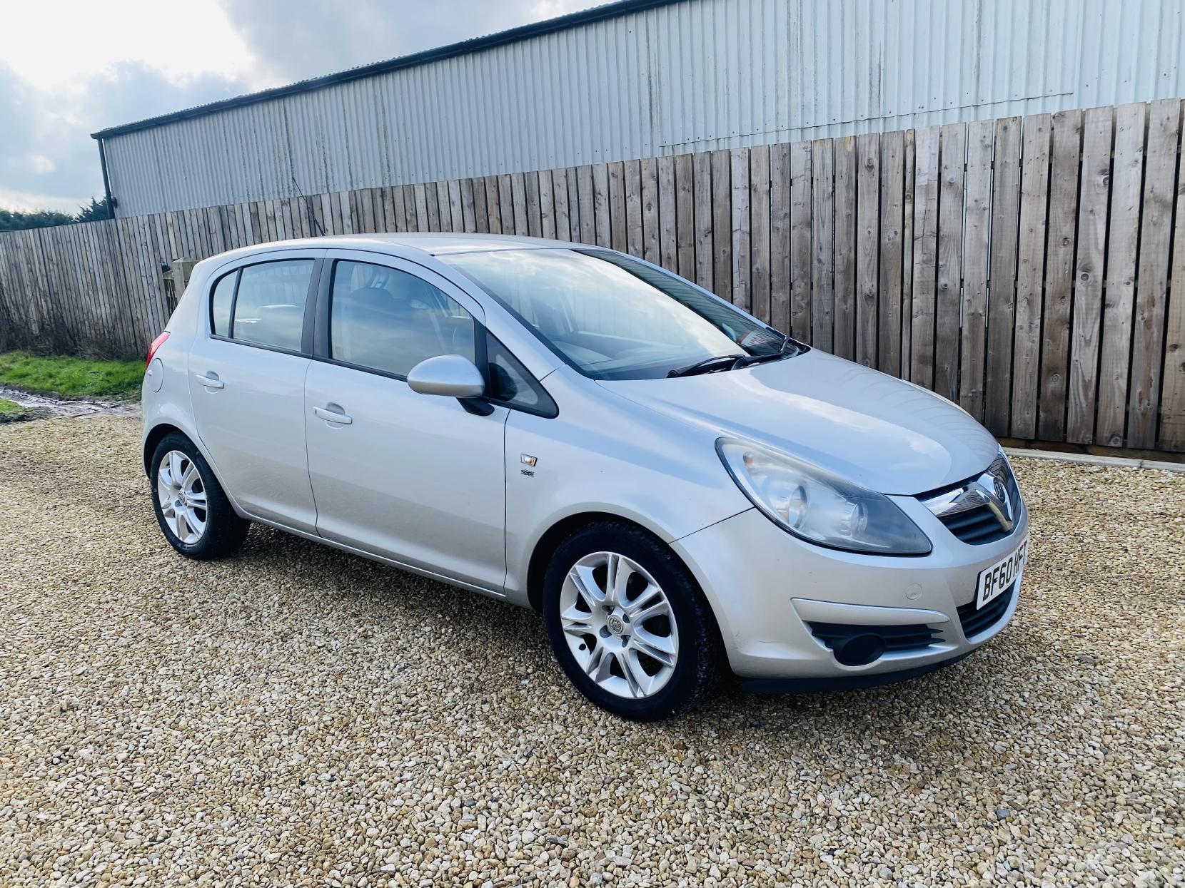 Vauxhall Corsa 1.4i 16v SE Hatchback 5dr Petrol Automatic (a/c) (138 g/km, 99 bhp)