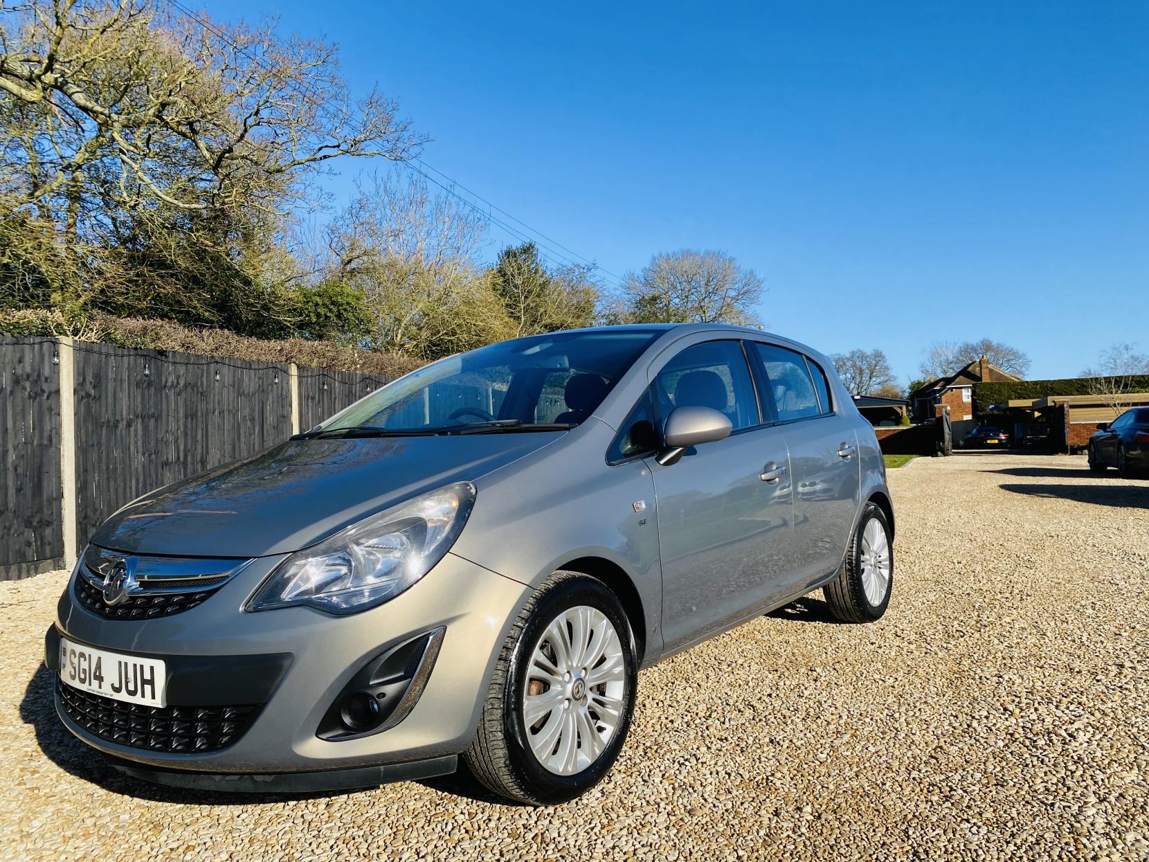 Vauxhall Corsa 1.2 16V SE Hatchback 5dr Petrol Manual Euro 5 (85 ps)