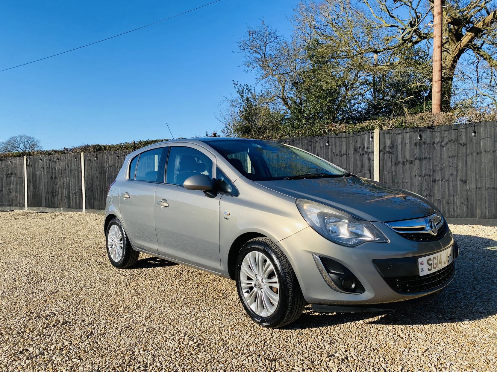 Vauxhall Corsa 1.2 16V SE Hatchback 5dr Petrol Manual Euro 5 (85 ps)