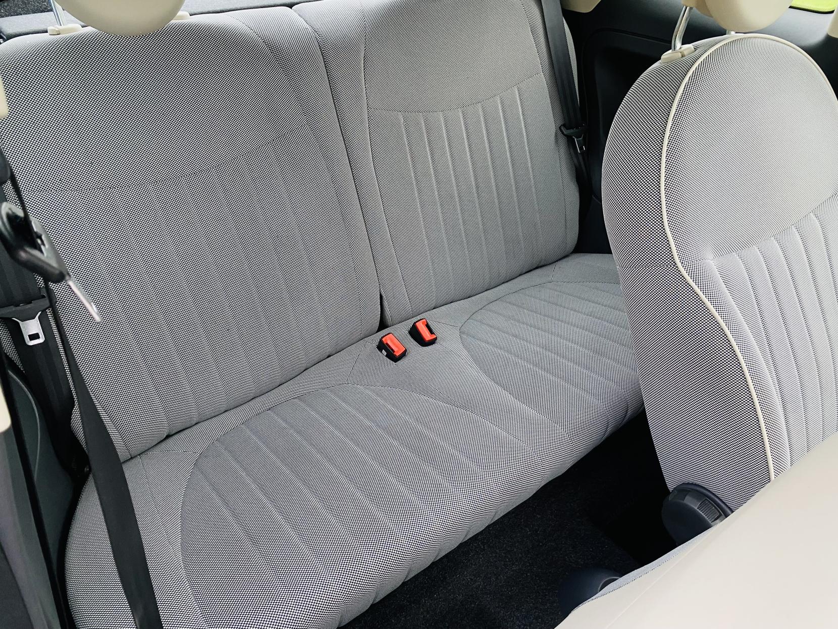 Fiat 500 1.2 Lounge Hatchback 3dr Petrol Dualogic Euro 4 (69 bhp)