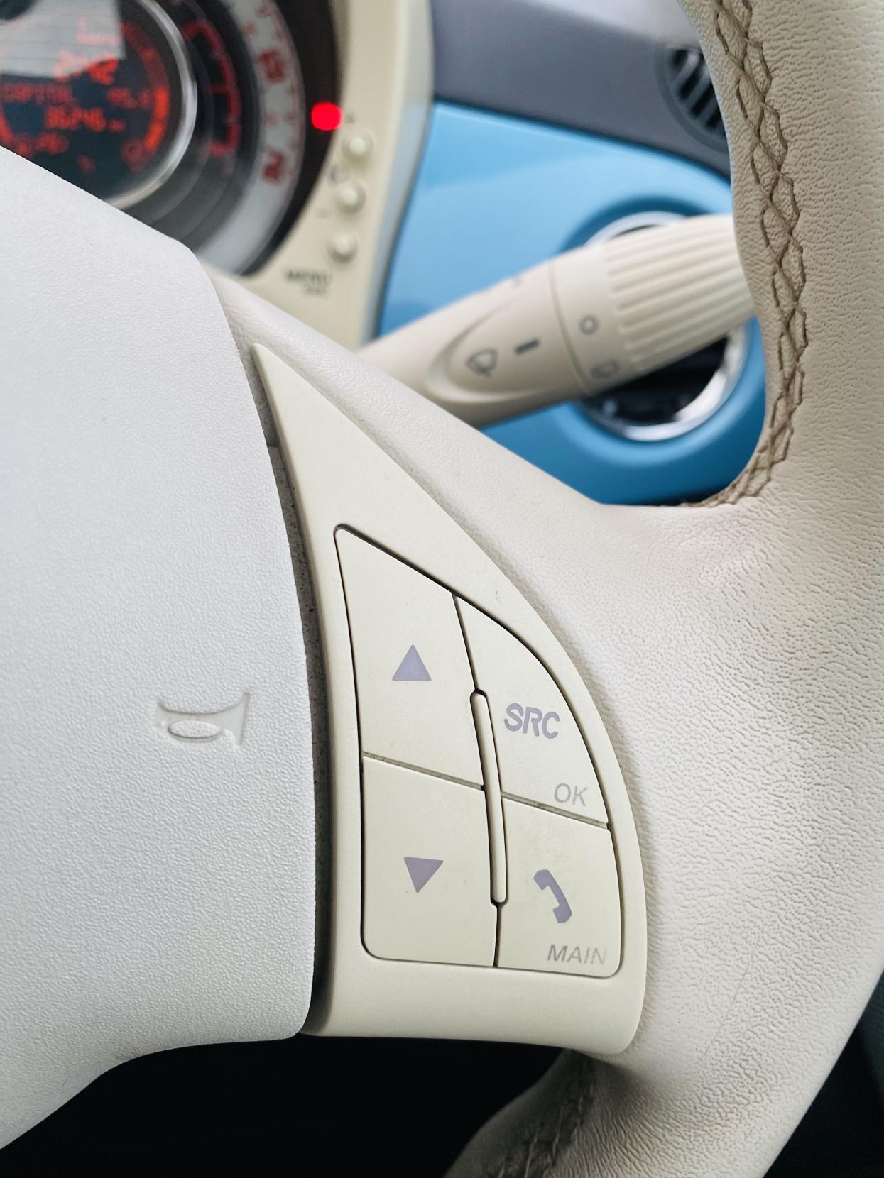 Fiat 500 1.2 Lounge Hatchback 3dr Petrol Dualogic Euro 4 (69 bhp)