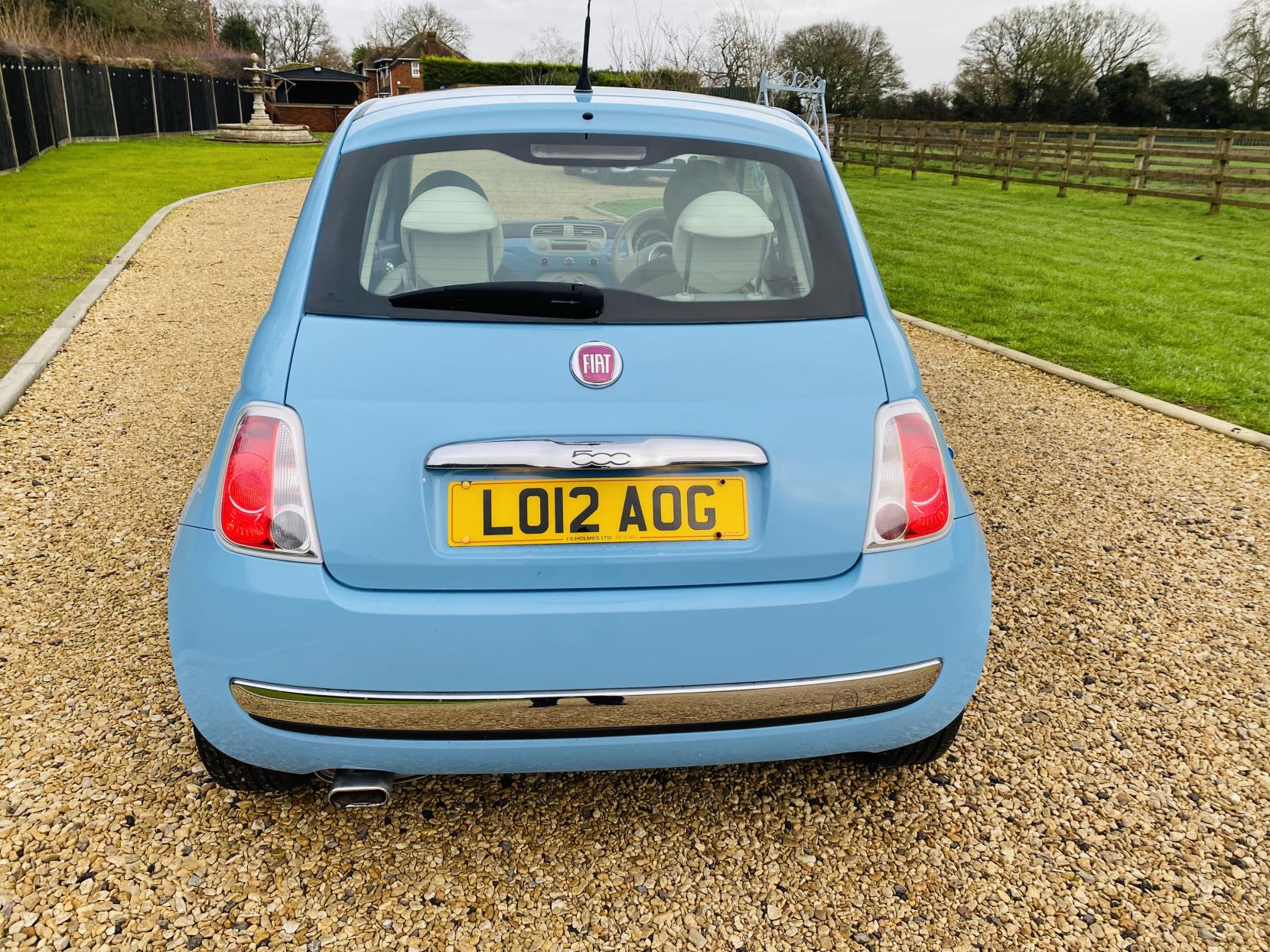 Fiat 500 1.2 Lounge Hatchback 3dr Petrol Dualogic Euro 4 (69 bhp)
