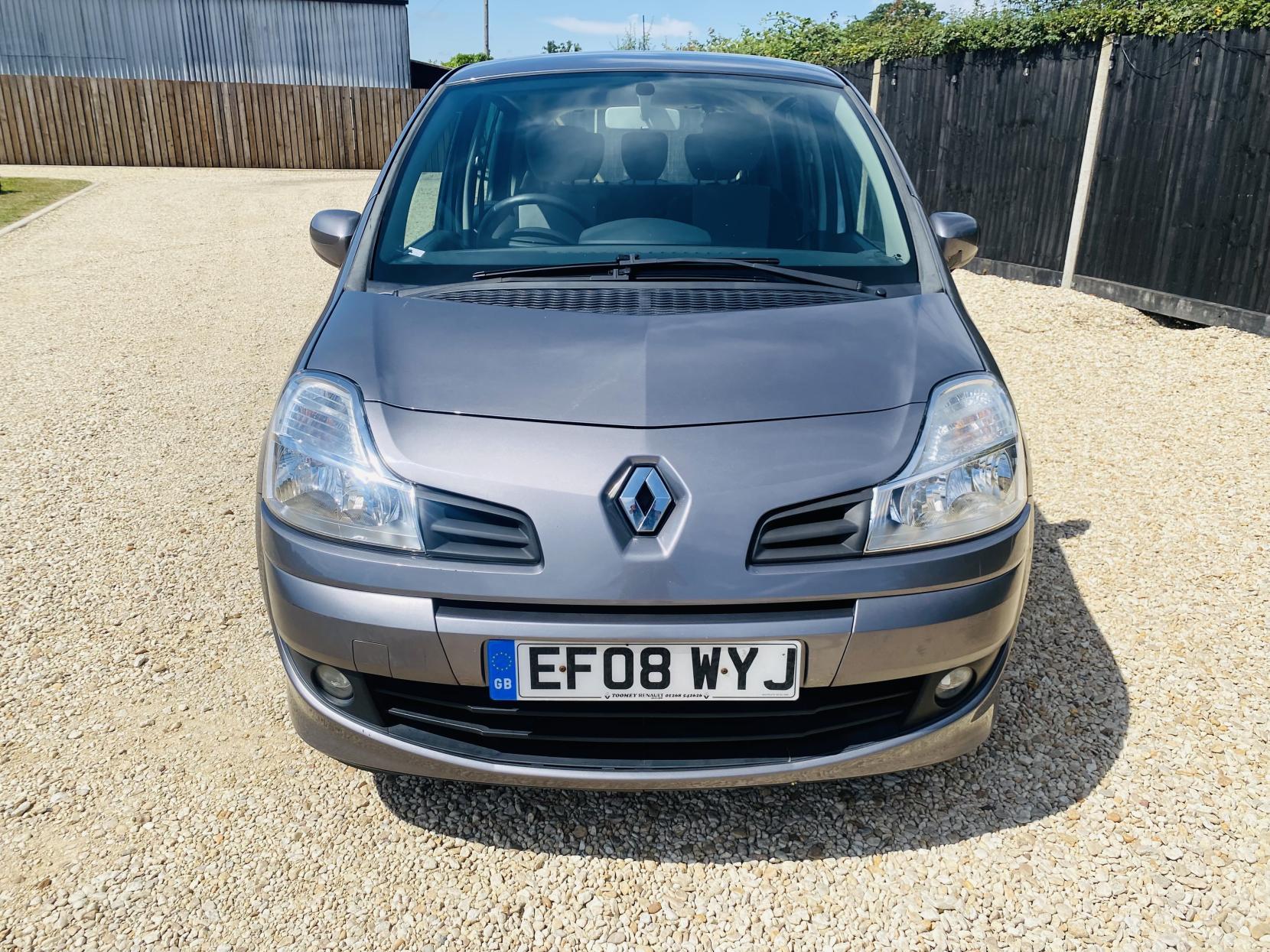 Renault Grand Modus 1.2 TCe Dynamique MPV 5dr Petrol Manual Euro 4 (100 ps)