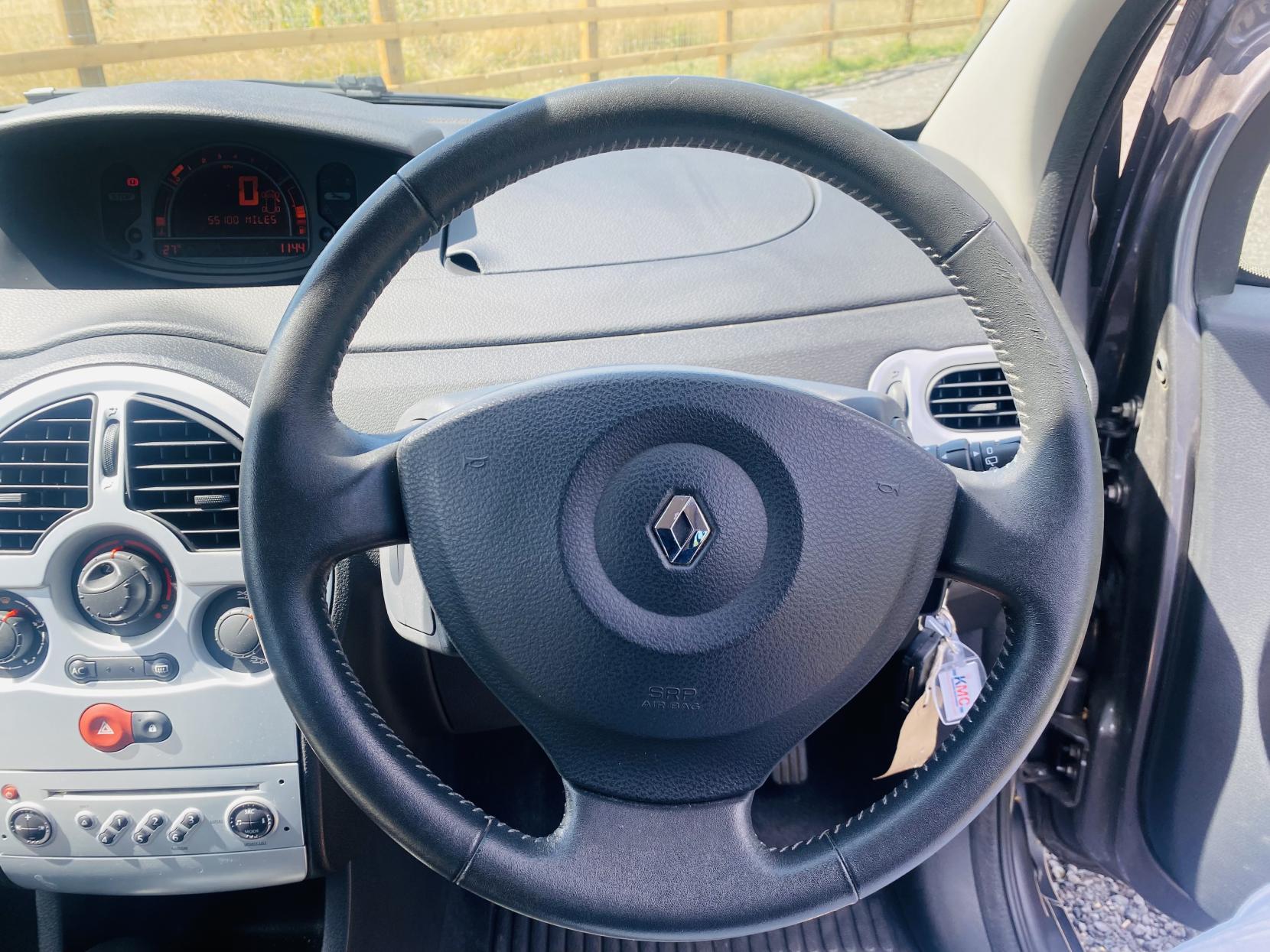 Renault Grand Modus 1.2 TCe Dynamique MPV 5dr Petrol Manual Euro 4 (100 ps)