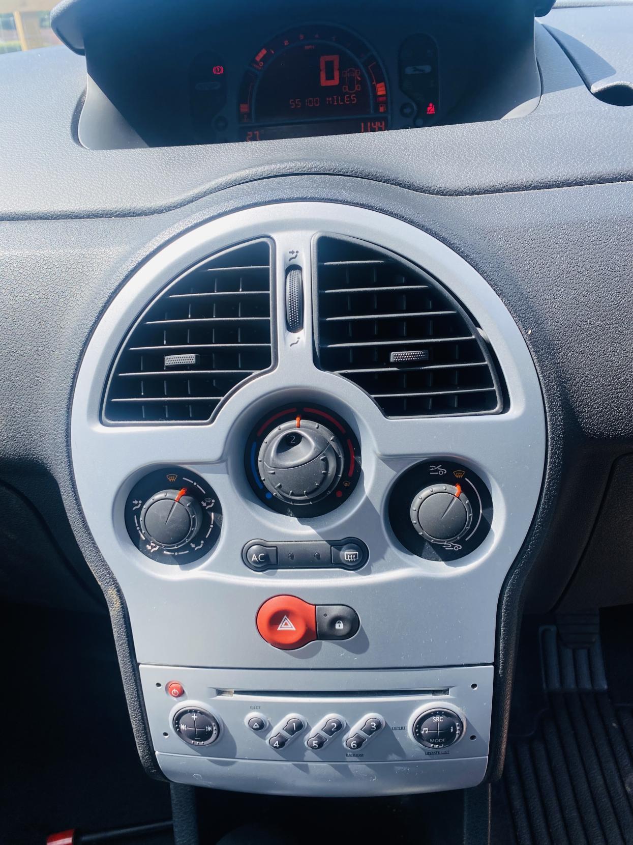 Renault Grand Modus 1.2 TCe Dynamique MPV 5dr Petrol Manual Euro 4 (100 ps)