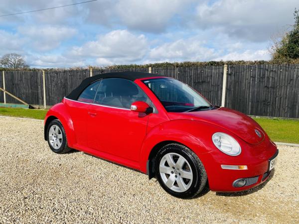 Volkswagen Beetle 1.4 16V Luna Cabriolet 2dr Petrol Manual Euro 4 (75 ps)