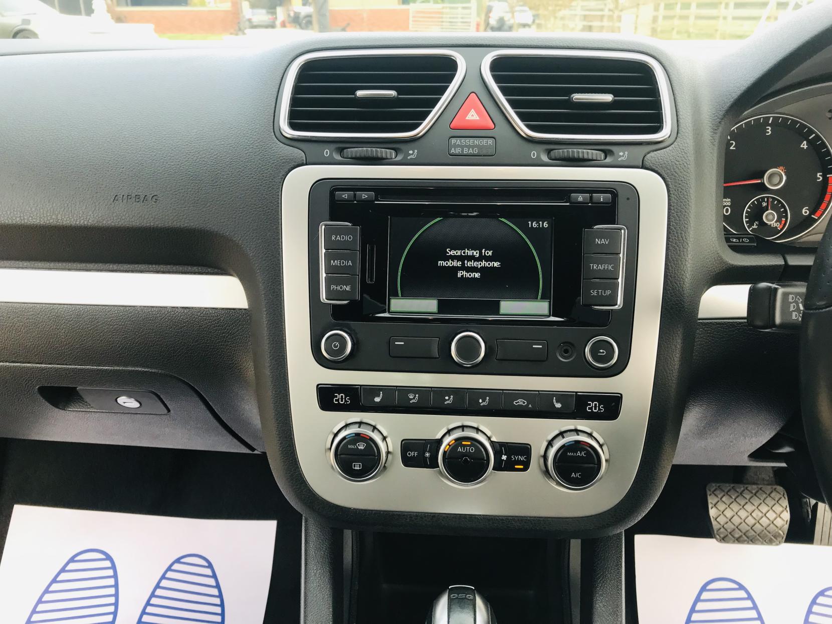 Volkswagen Scirocco 2.0 TDI BlueMotion Tech Hatchback 3dr Diesel DSG Euro 5 (s/s) (Nav) (140 ps)