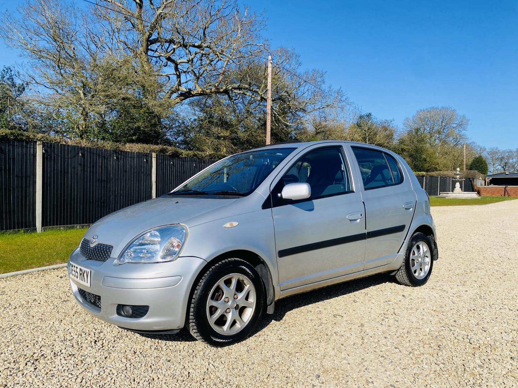Toyota Yaris 1.3 VVT-i T Spirit Hatchback 5dr Petrol Automatic (150 g/km, 85 bhp)