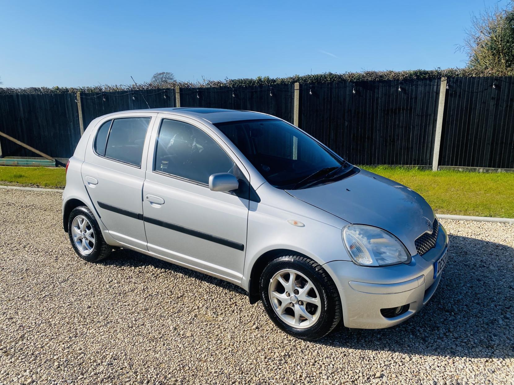 Toyota Yaris 1.3 VVT-i T Spirit Hatchback 5dr Petrol Automatic (150 g/km, 85 bhp)