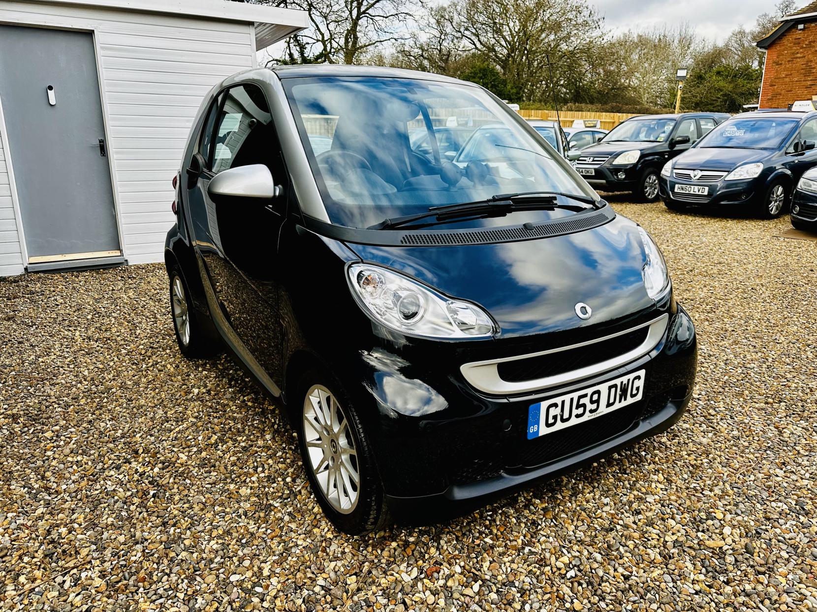 Smart fortwo 1.0 MHD Passion Coupe 2dr Petrol Auto Euro 4 (71 bhp)