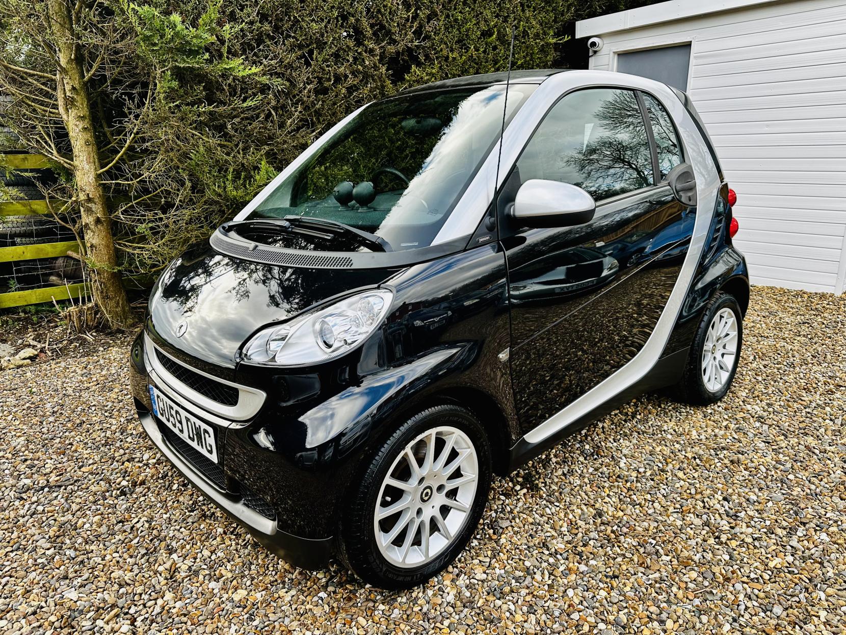 Smart fortwo 1.0 MHD Passion Coupe 2dr Petrol Auto Euro 4 (71 bhp)