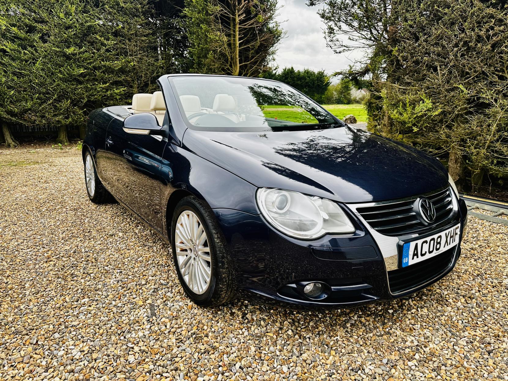 Volkswagen Eos 2.0 TFSI Sport Cabriolet 2dr Petrol DSG Euro 4 (200 ps)