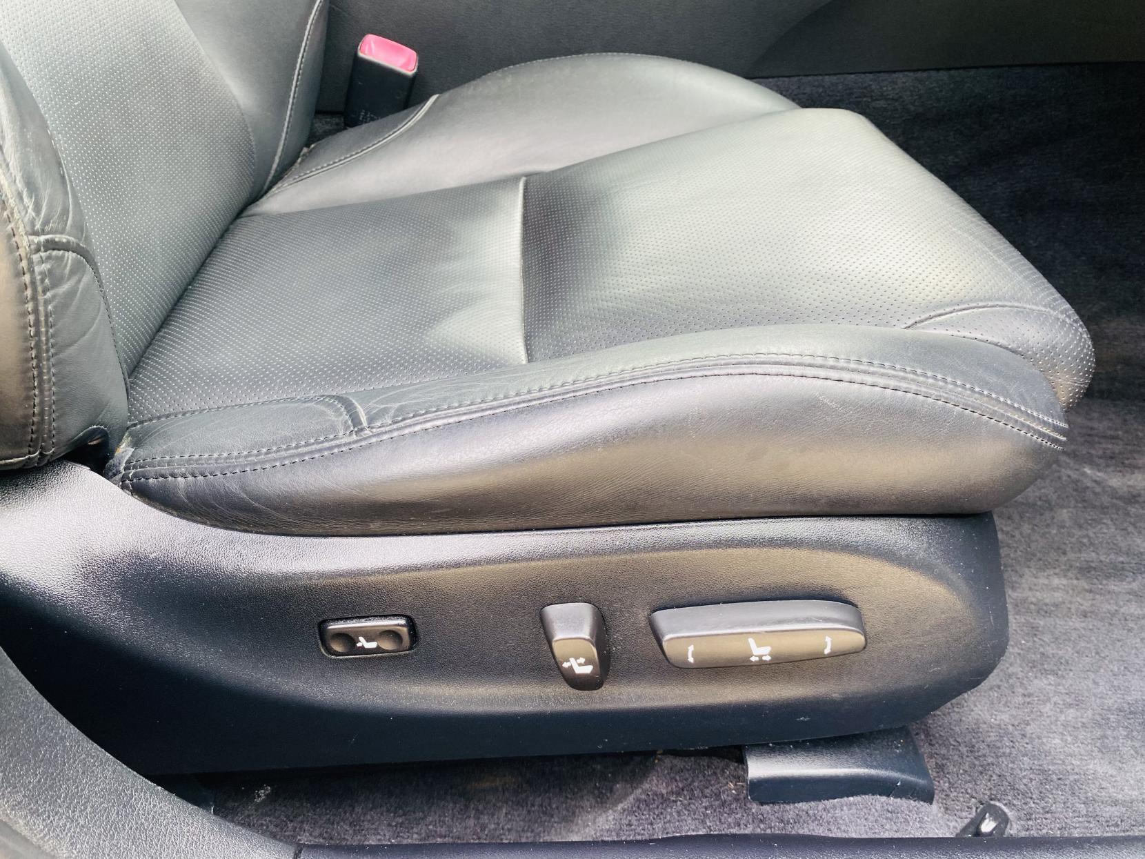 Lexus IS 2.5 250 SE Saloon 4dr Petrol Automatic (214 g/km, 204 bhp)